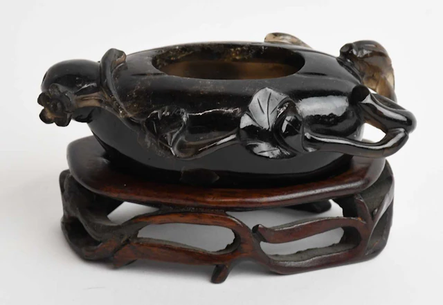 A Chinese carved obsidian hardstone crystal brush washer