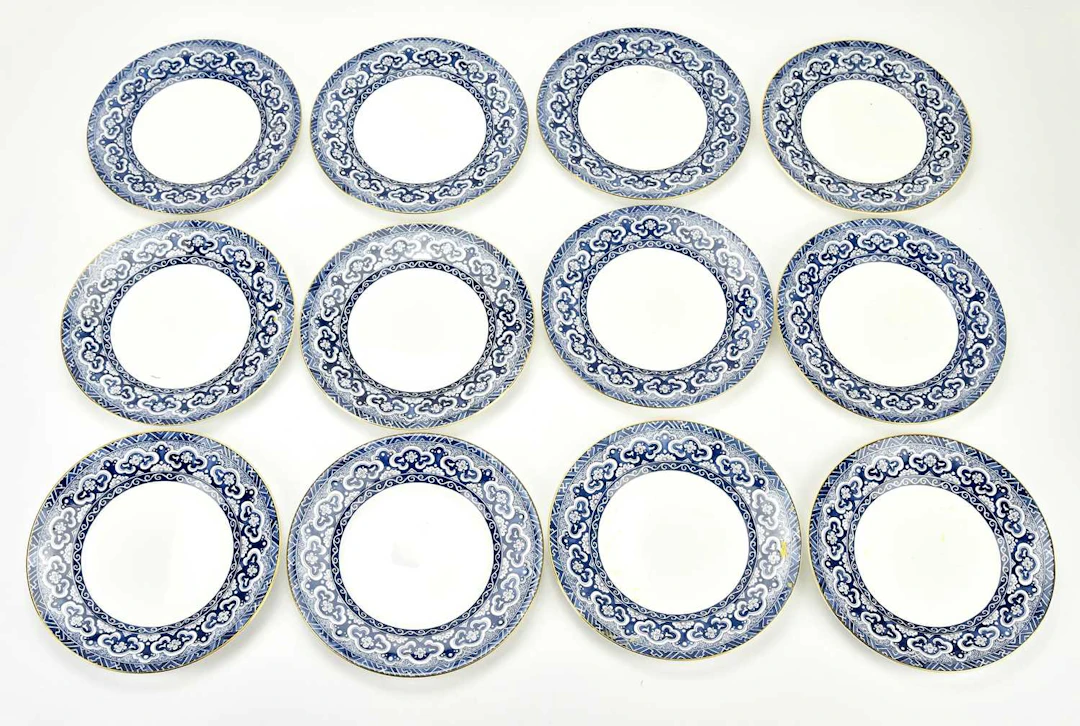 WEDGWOOD; a set of twelve Ralph Lauren 'Empire' plates (12)
