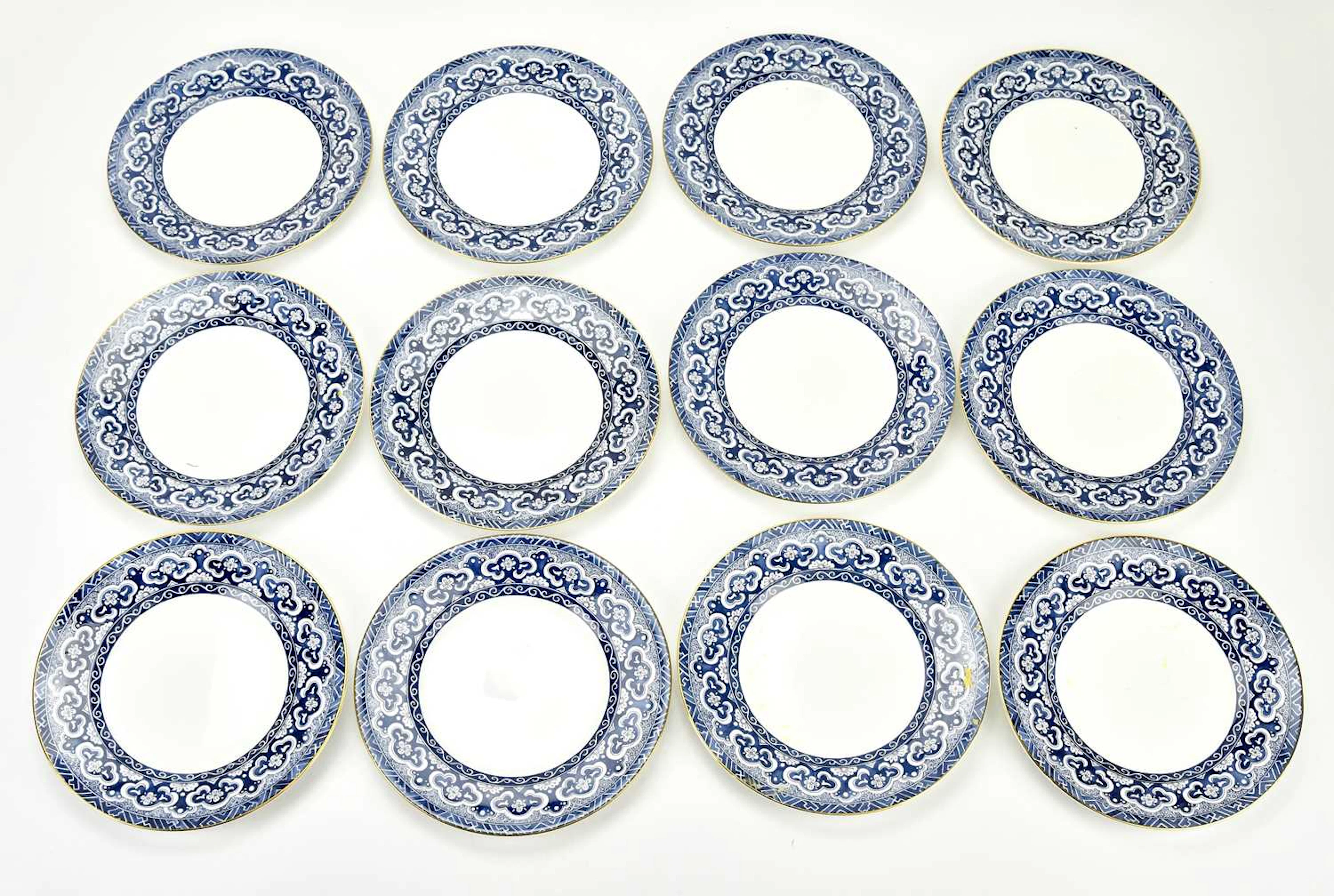 WEDGWOOD; a set of twelve Ralph Lauren 'Empire' plates (12)