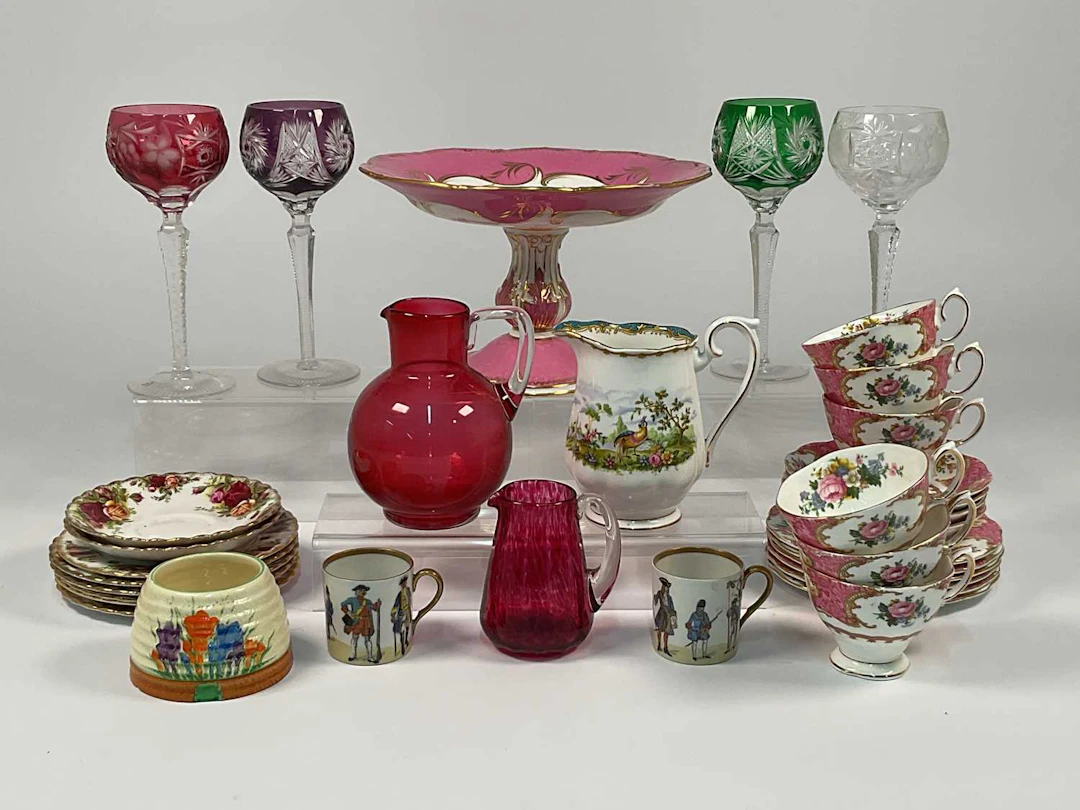 A quantity of ceramics and glass