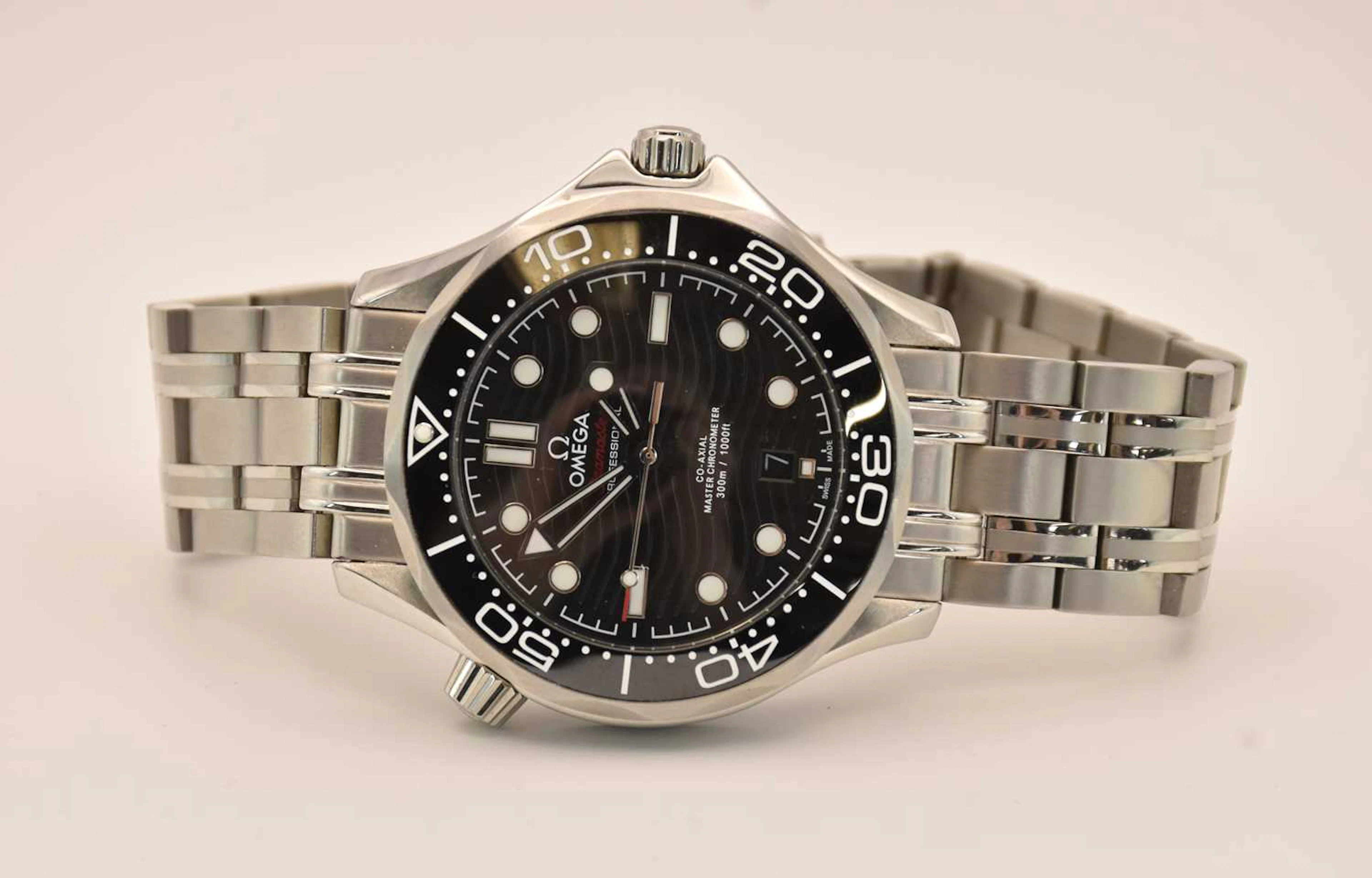 OMEGA; a gentleman's stainless steel Seamaster...