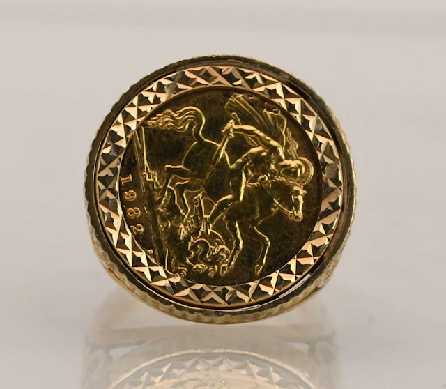 An Elizabeth II half sovereign
