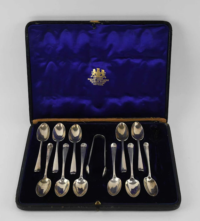 JOSIAH WILLIAMS & CO; a cased set of eleven Victorian...