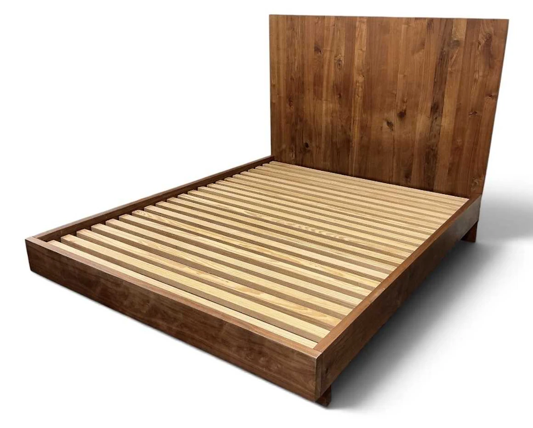 A large modern king size bed