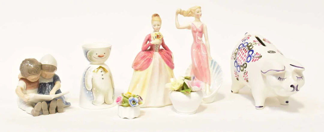 A mixed lot of ceramics including Royal Doulton figure 'Sea Sprite'