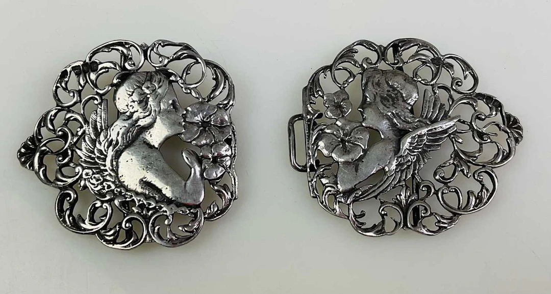 A hallmarked silver buckle