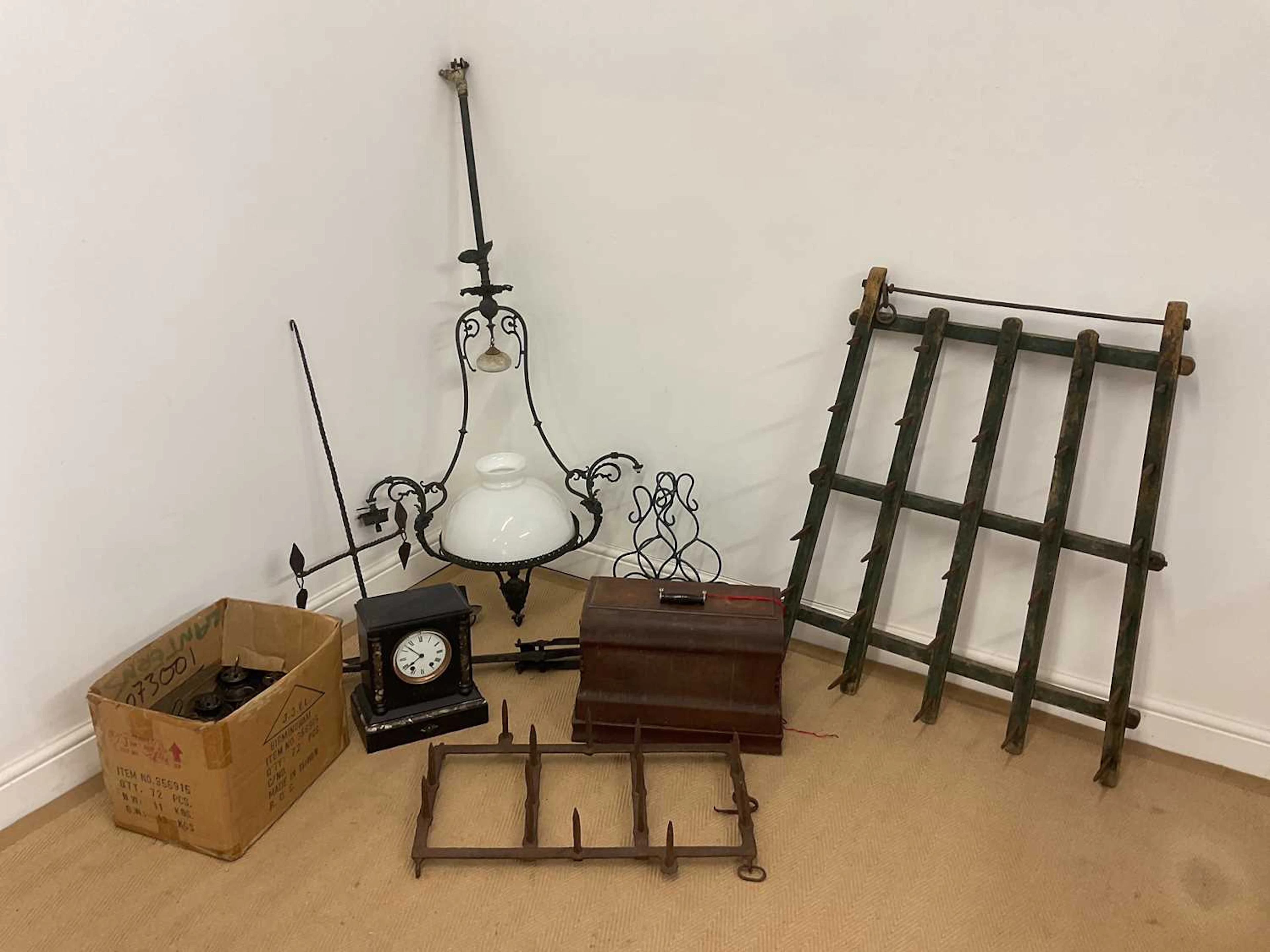 An eclectic collectors' lot