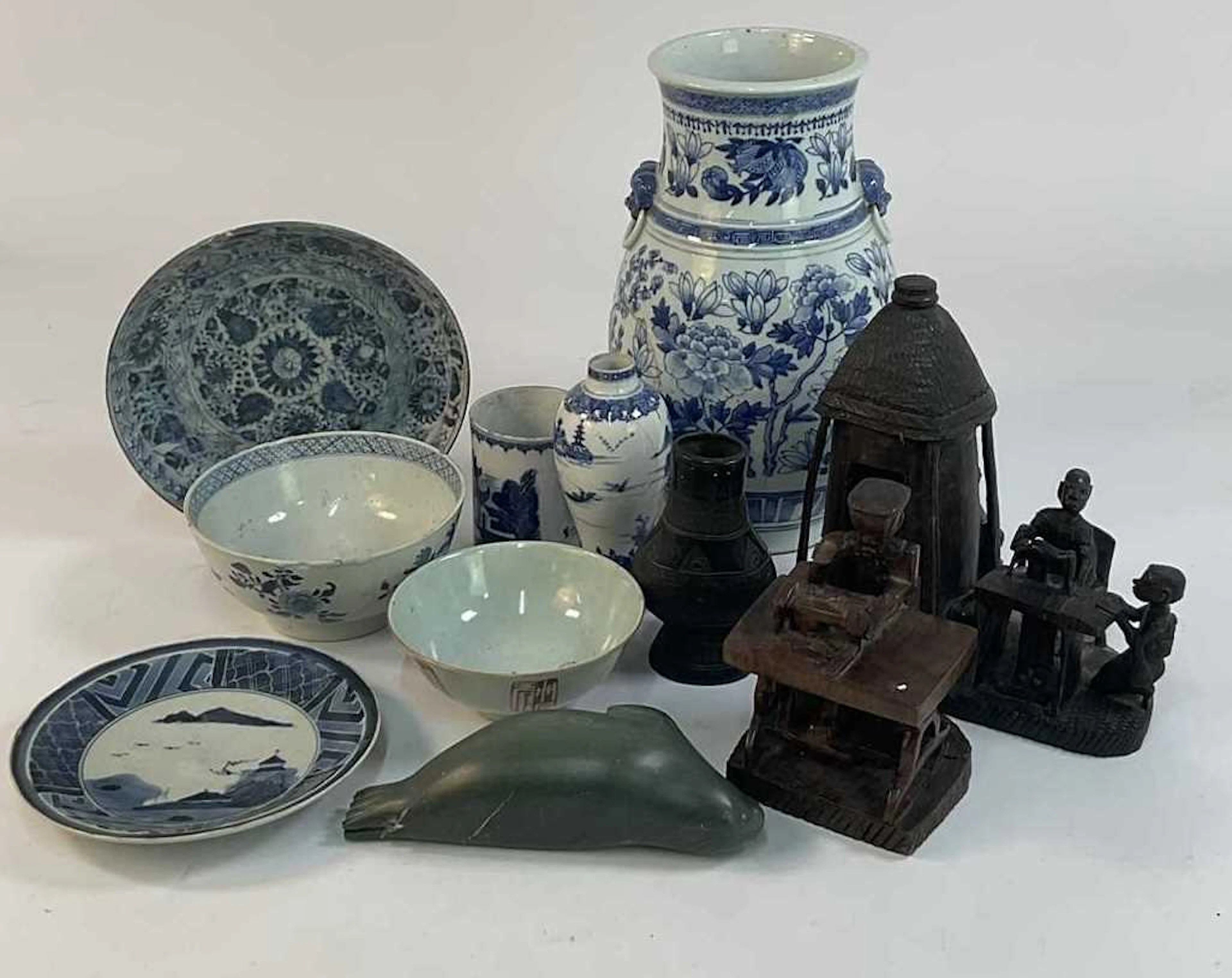 A 19th century Chinese porcelain shallow bowl