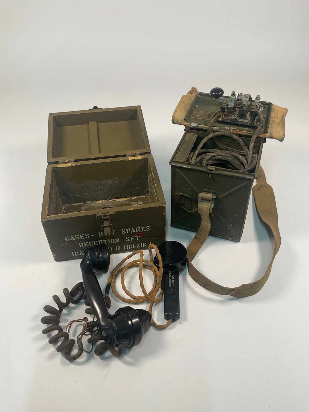 A Morse and signal lighting box