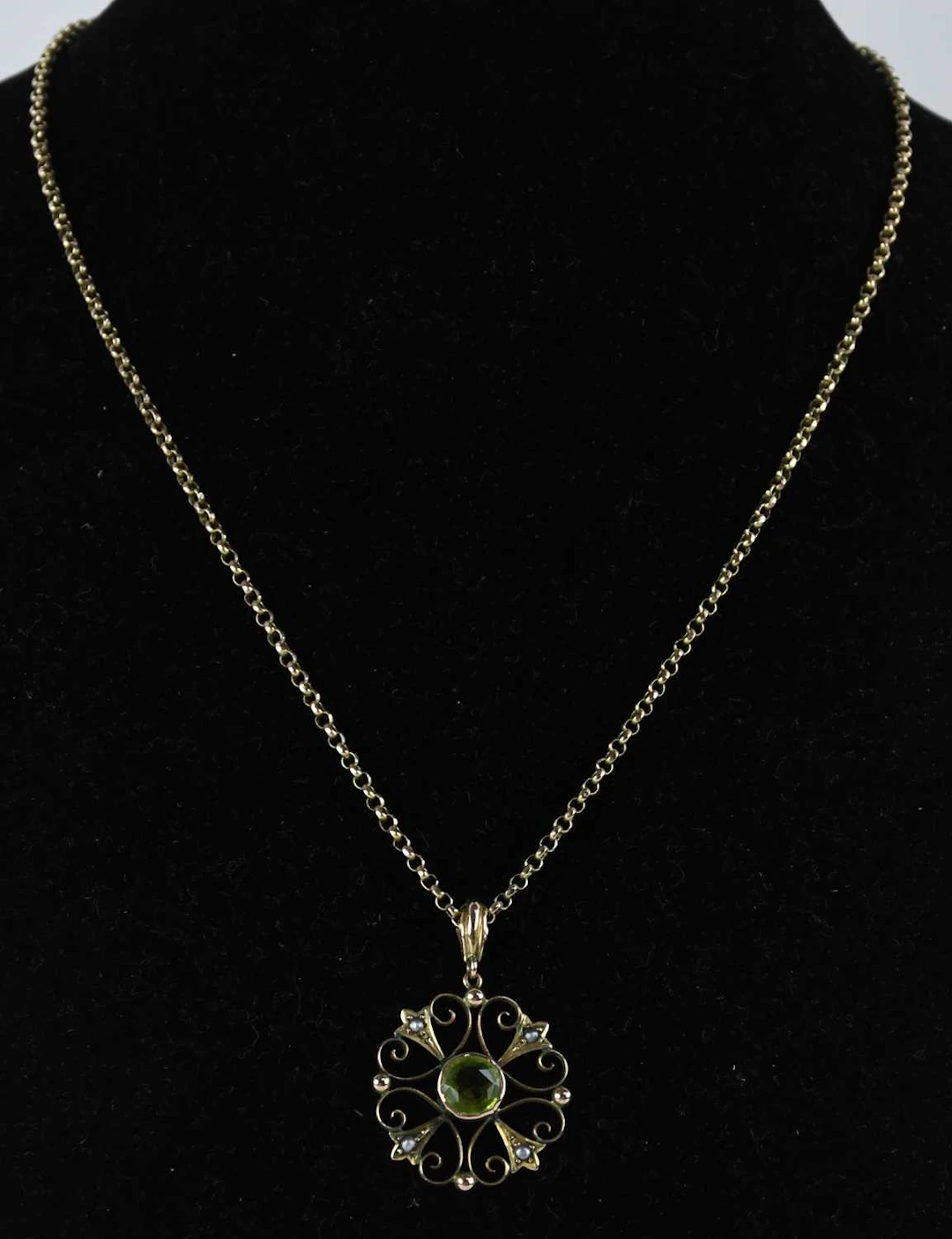 A 9ct rose gold belcher link necklace with box clasp and...