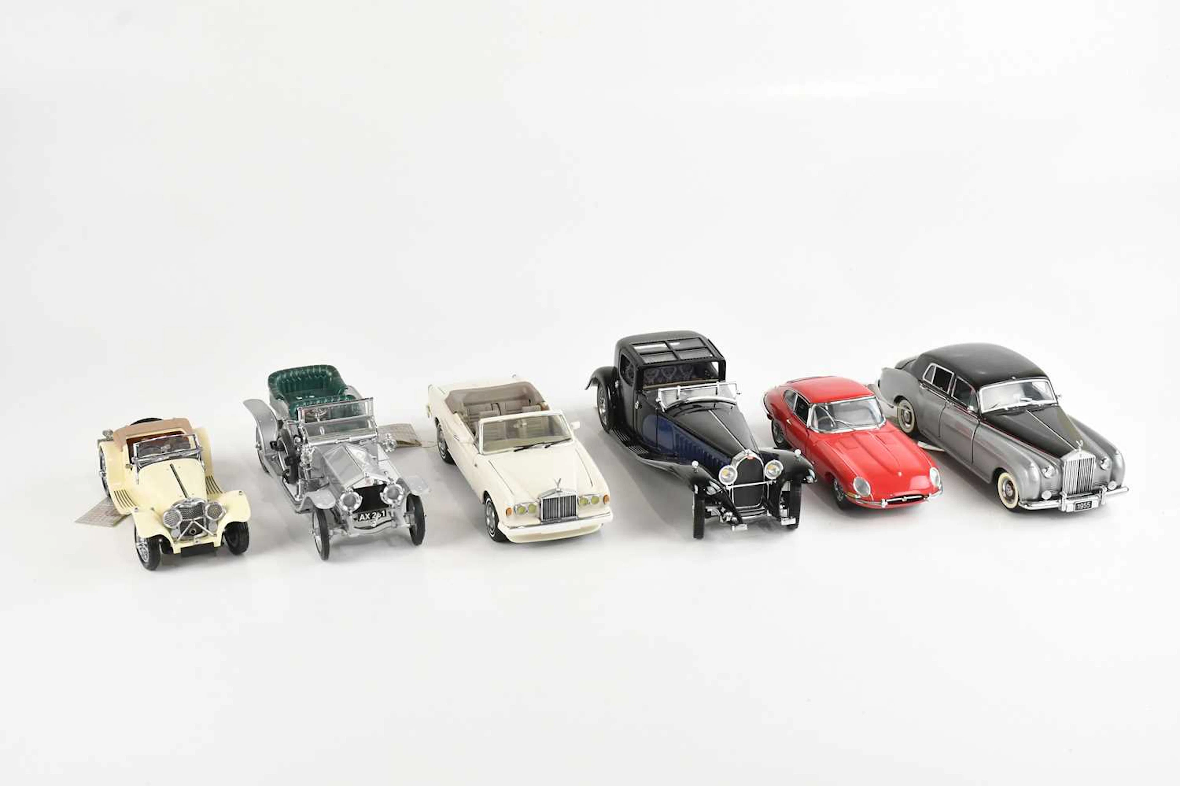 FRANKLIN MINT; a collection of six model cars comprising 1961 Jaguar E-Type