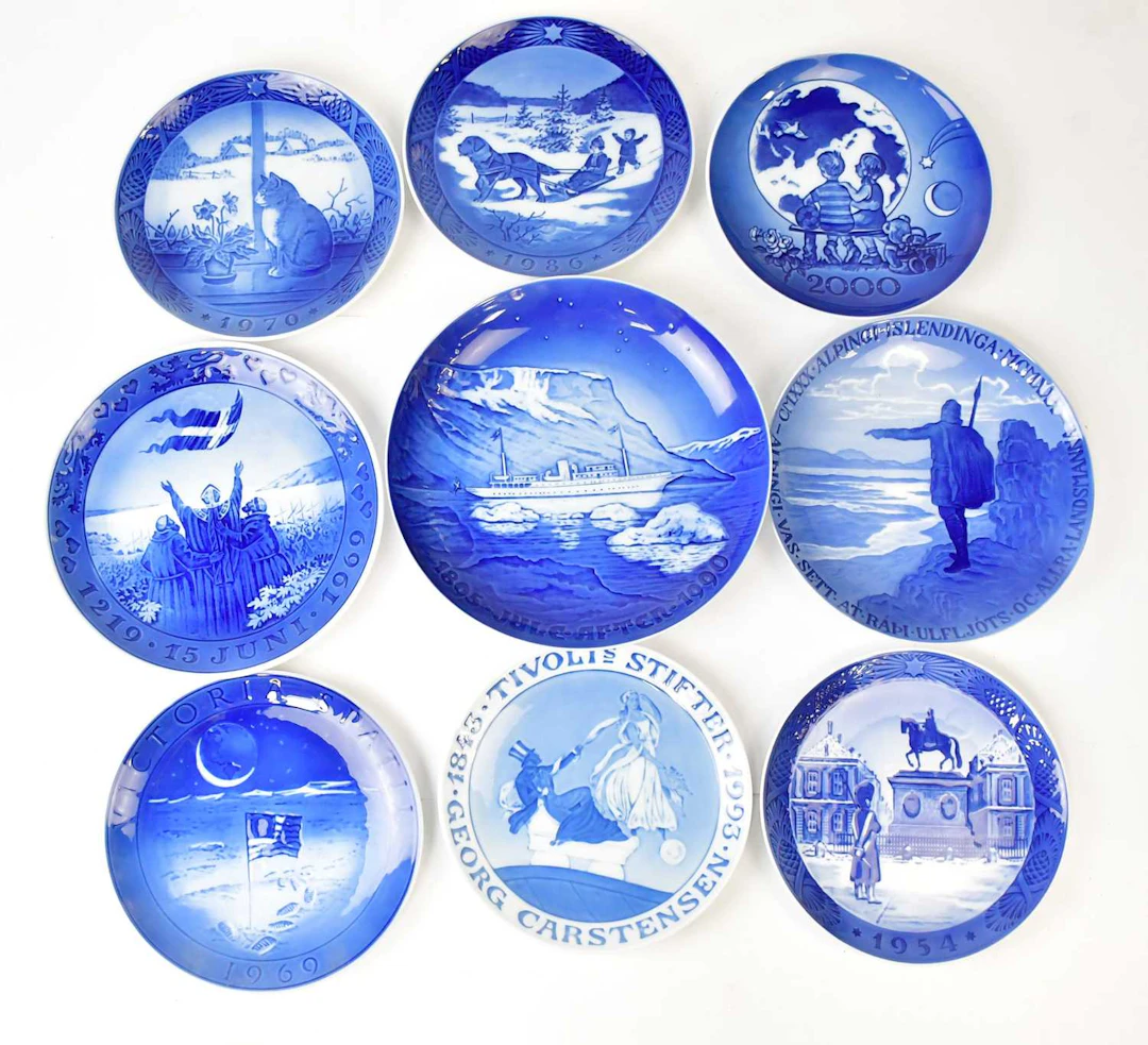 ROYAL COPENHAGEN; a collection of Christmas and commemorative plates