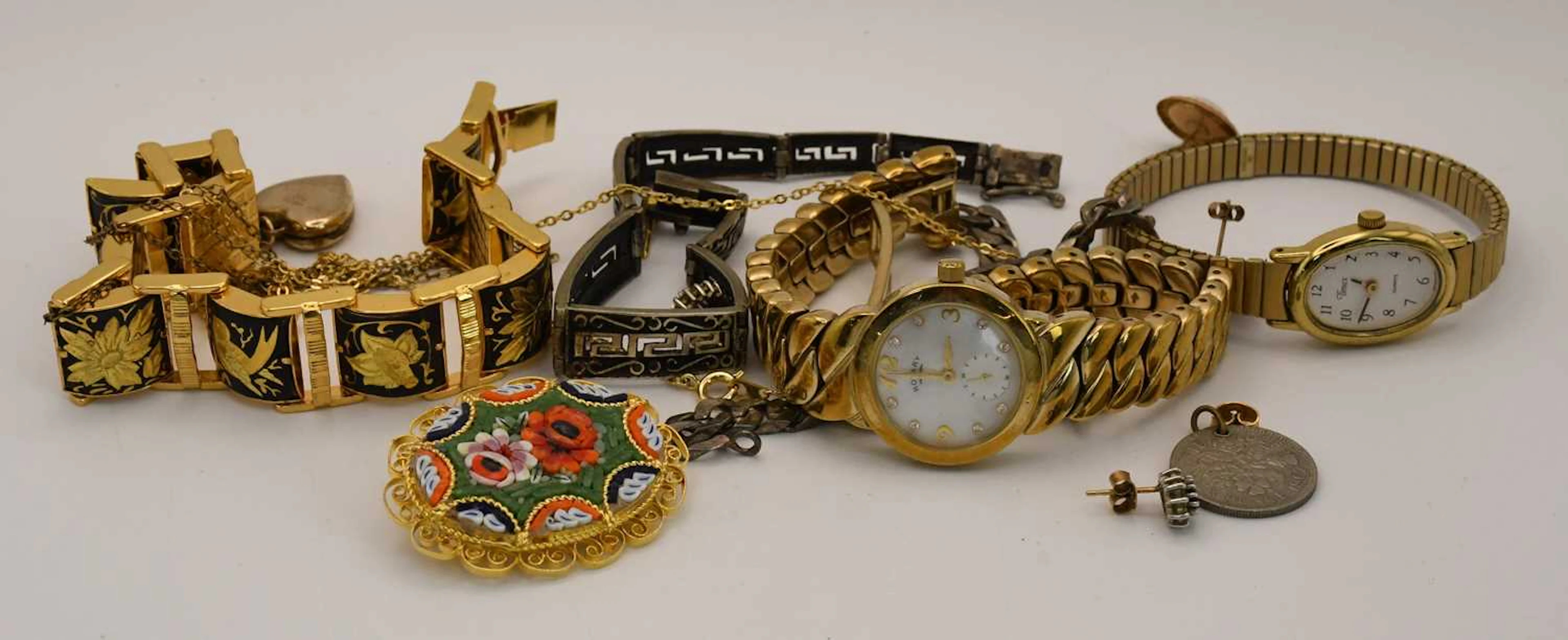 Various items of costume jewellery including lady's watches