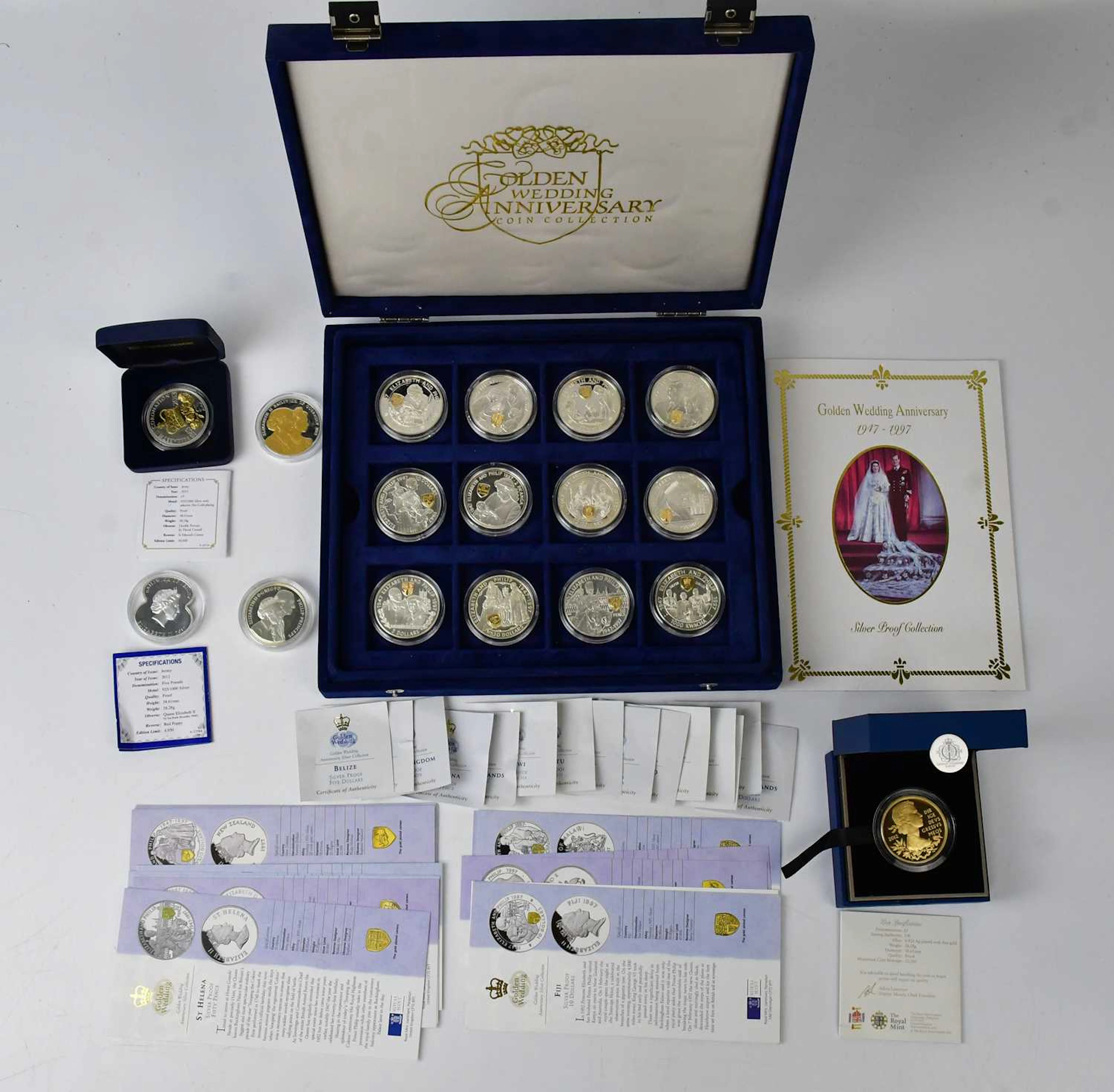 THE ROYAL MINT; the 'Golden Wedding Anniversay Coin...