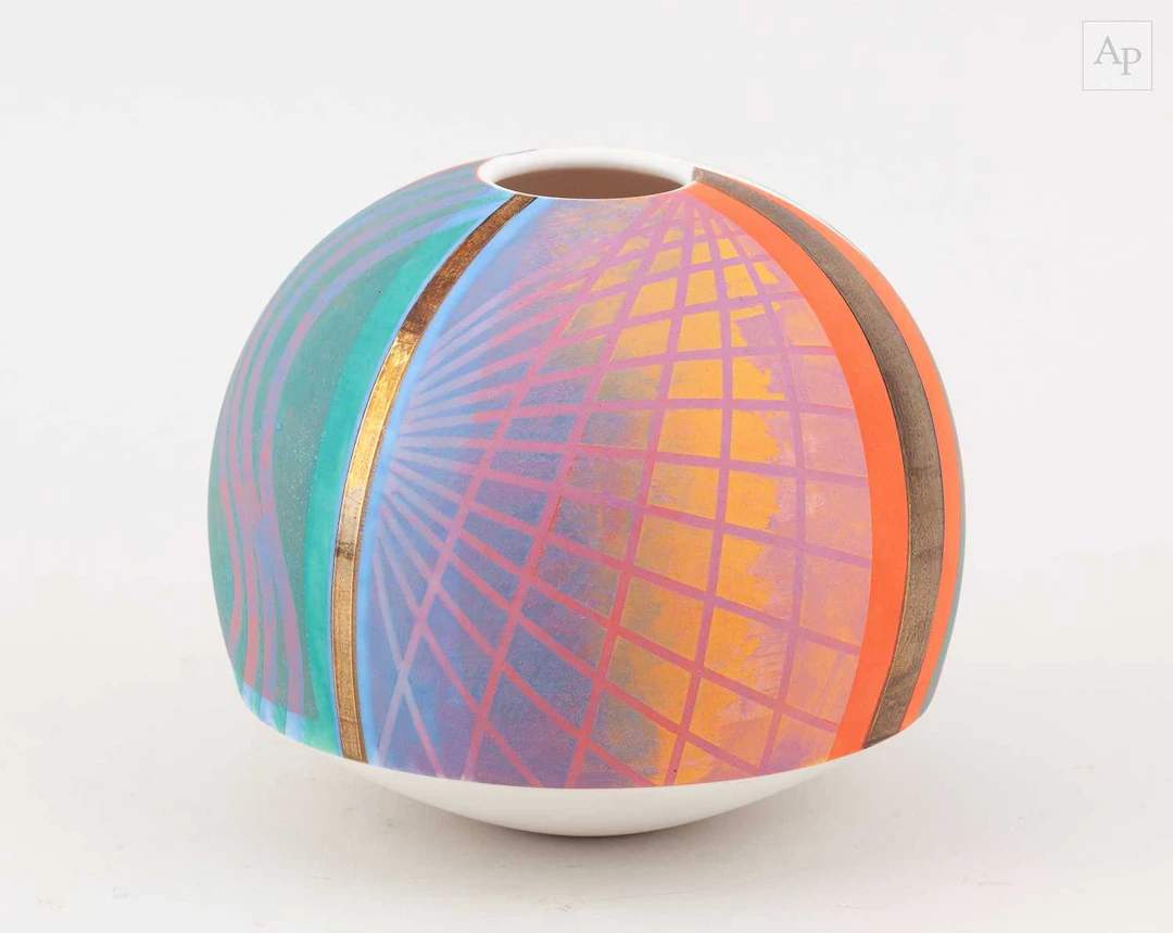 TONY LAVERICK (born 1961); a small globular white...