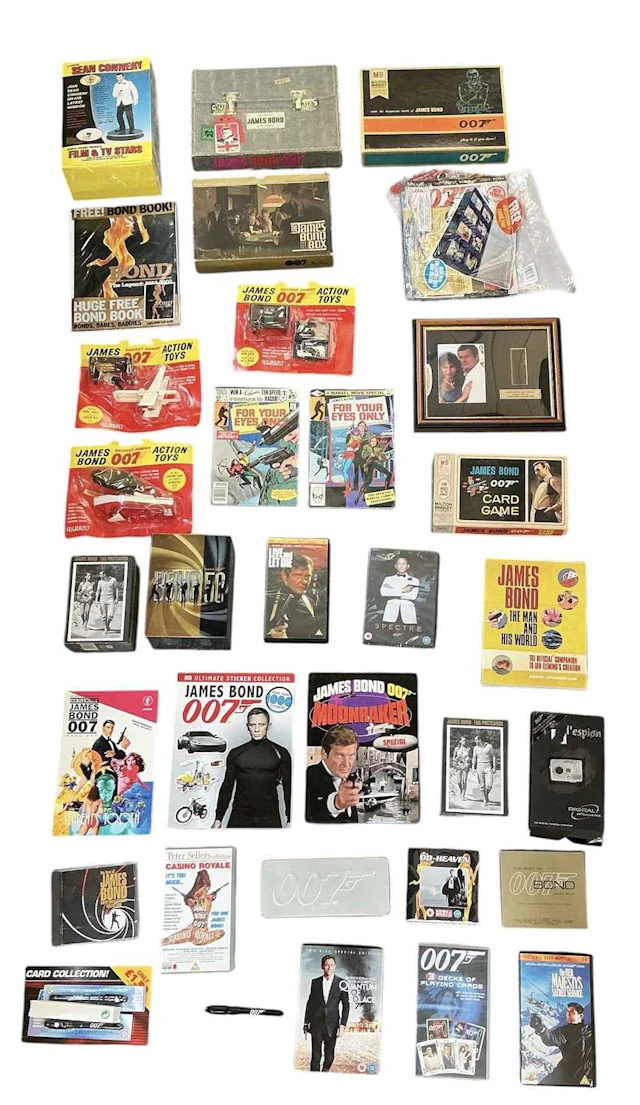 JAMES BOND INTEREST; a group of assorted collectables relating to the films