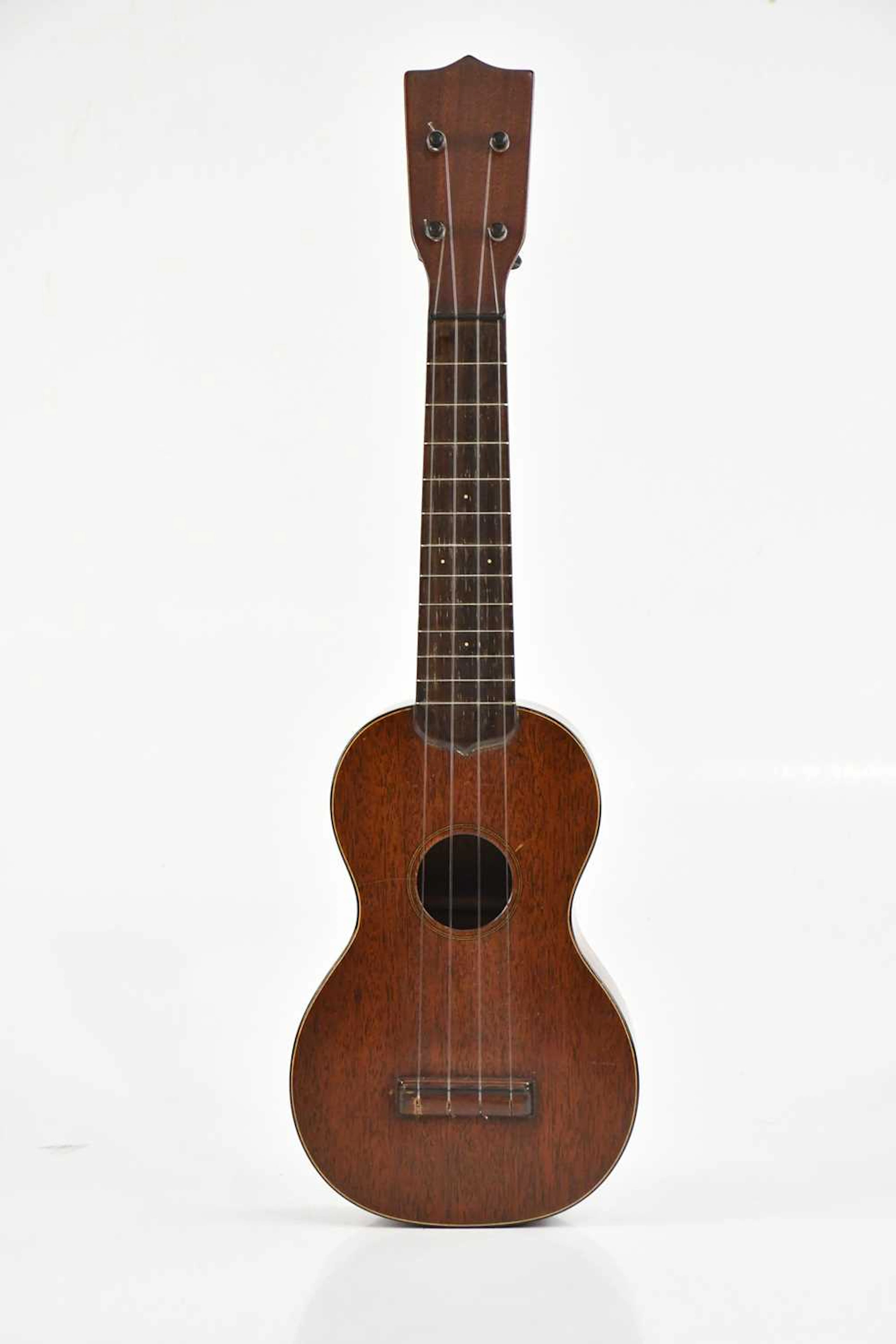 C F MARTIN & CO; a 1920s Style O ukulele
