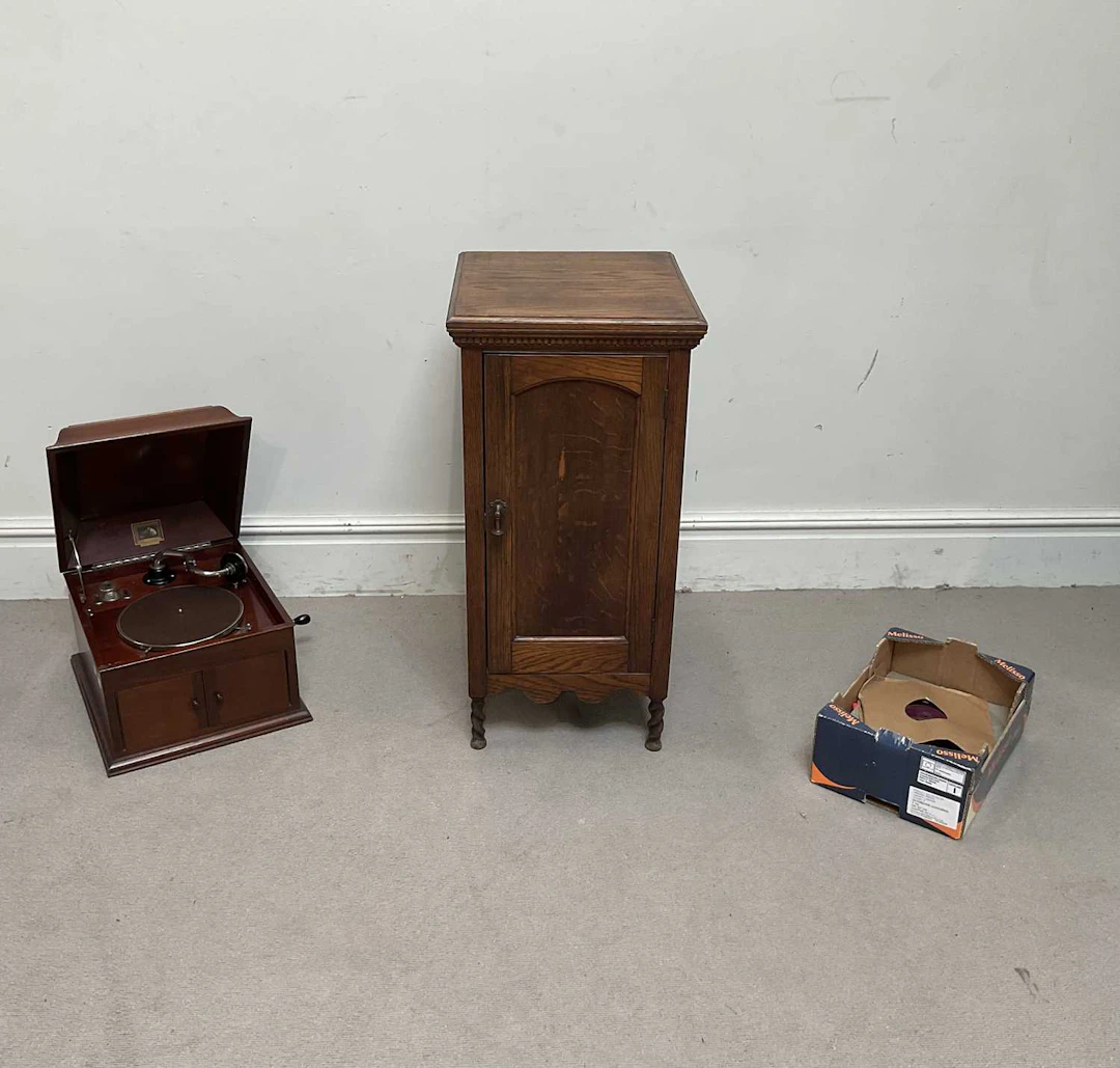 HMV; a Model 103 wind-up gramophone