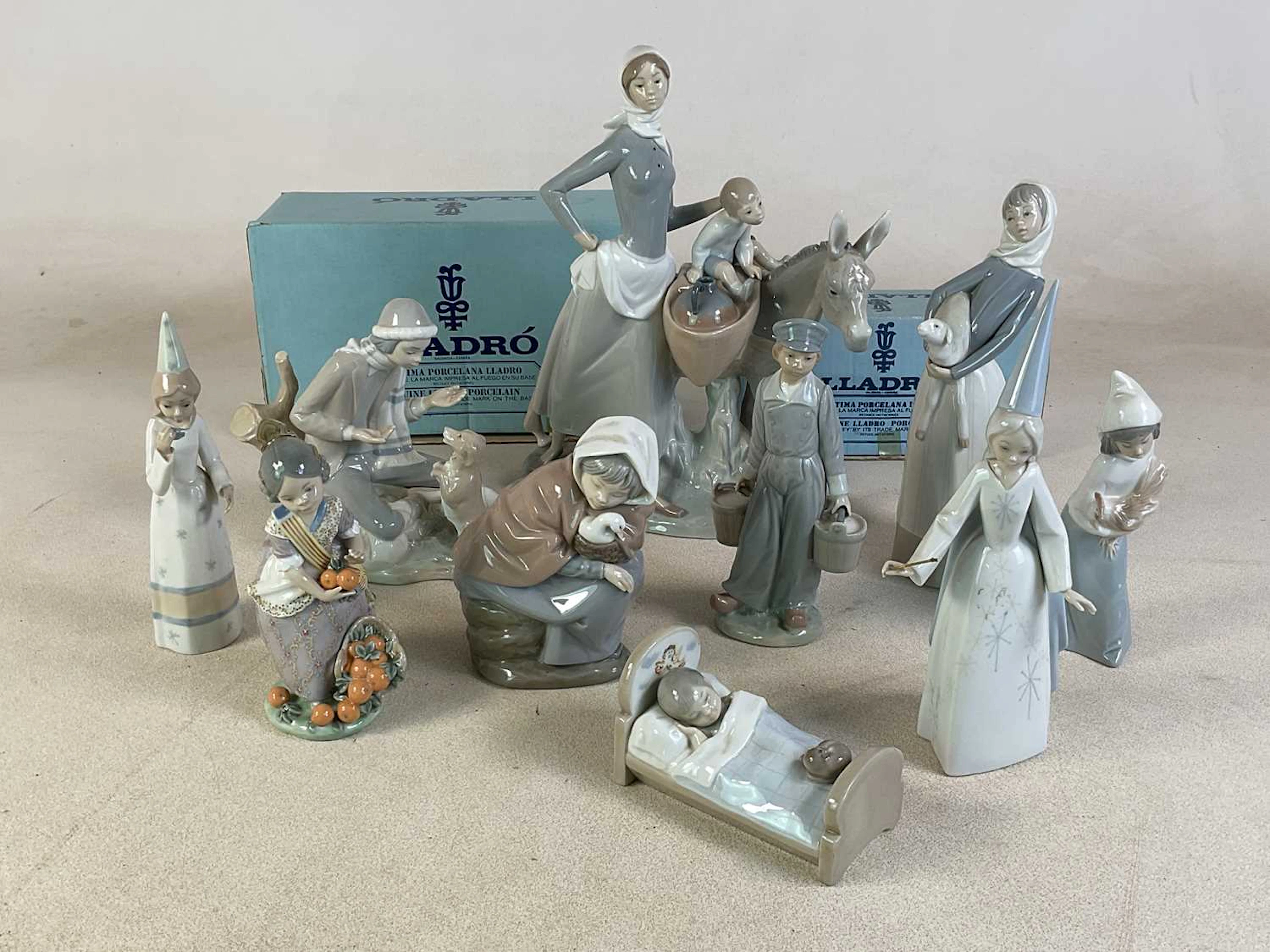 LLADRO AND NAO; a collection of various figures