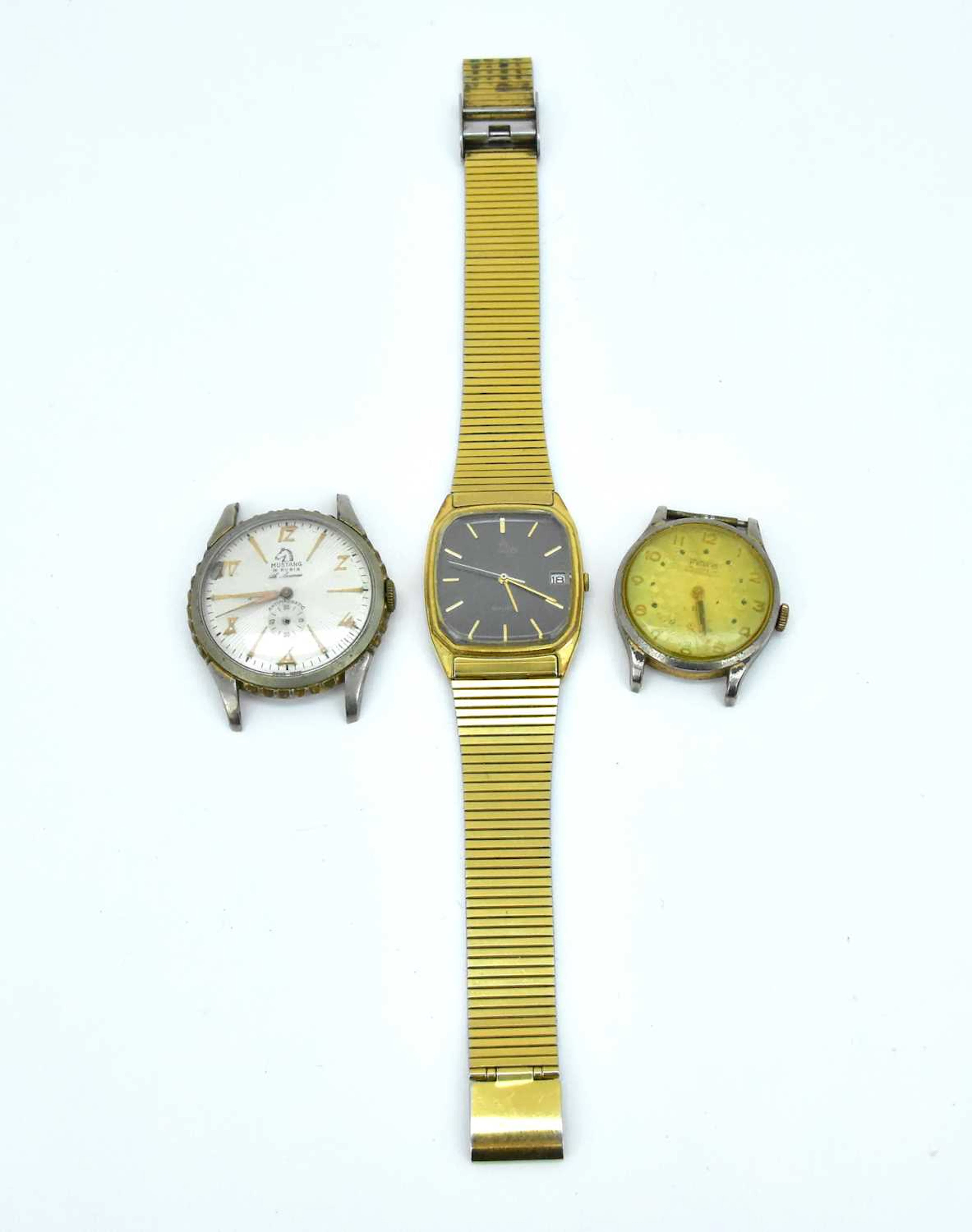 Two watch heads comprising a gentleman's Mustang 5th Avenue