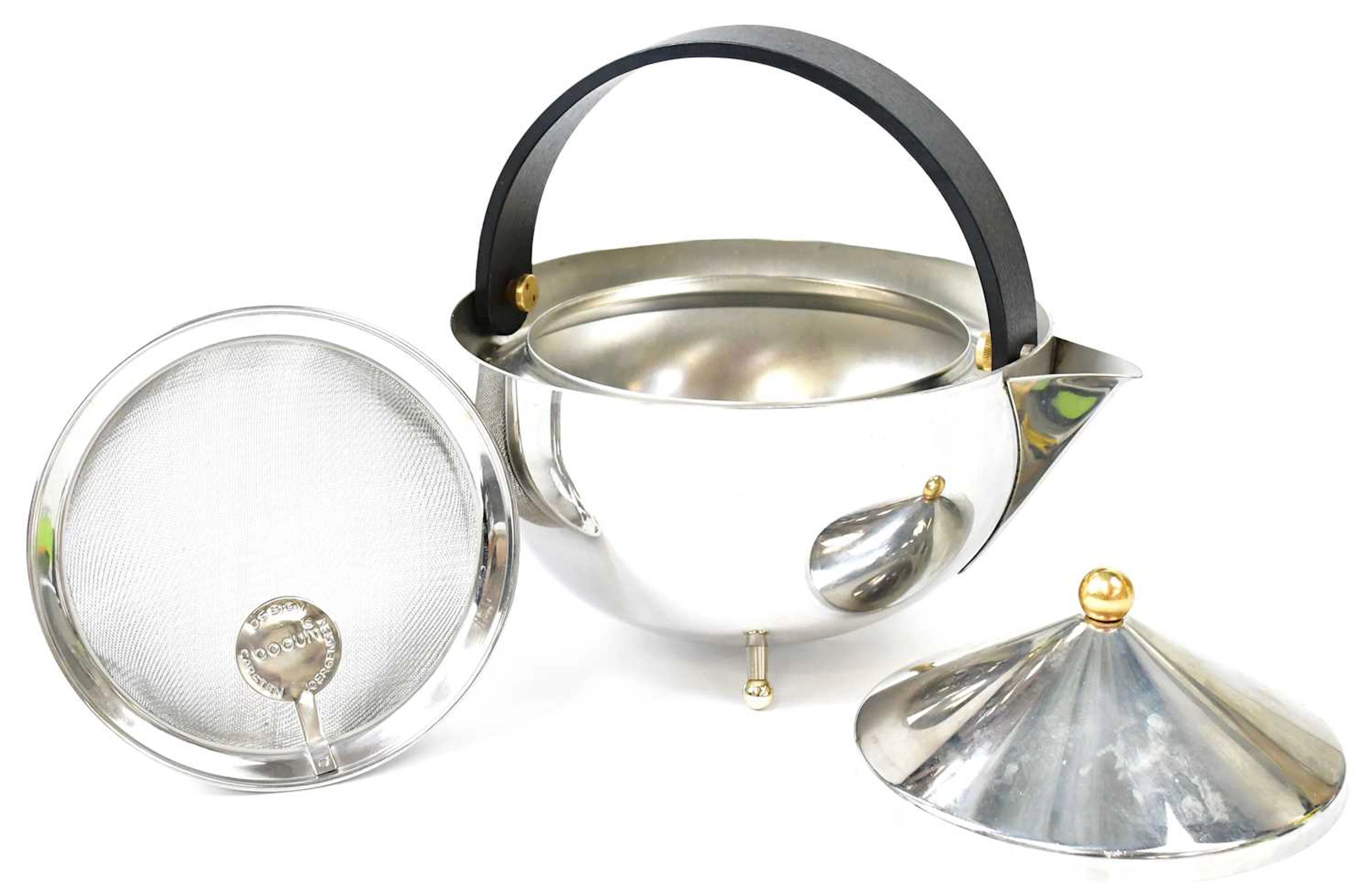 BODUM; a 1980s 'Teaball' teapot by Carsten Jørgensen