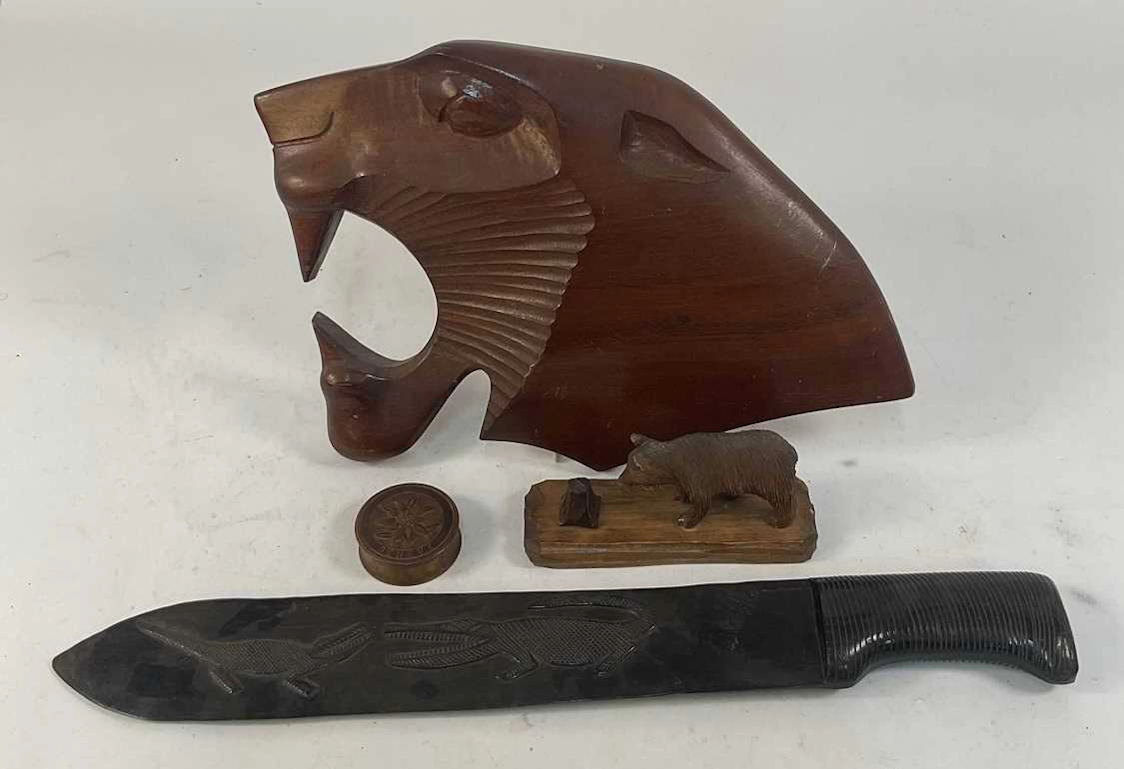 Four wooden items