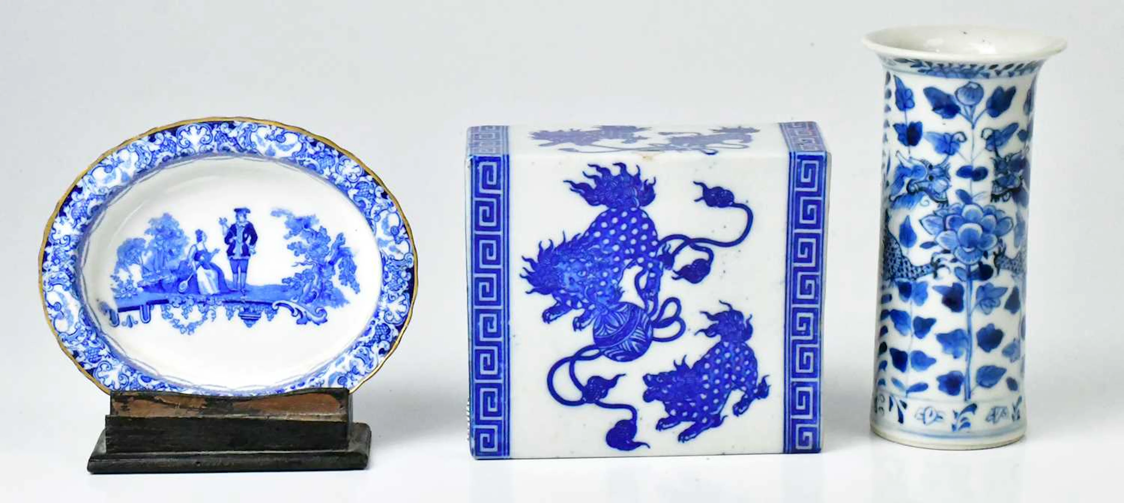 A Chinese blue and white ceramic opium pillow