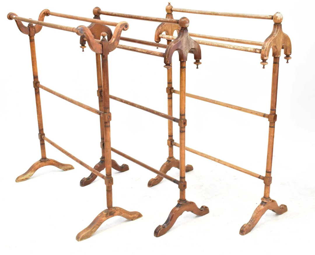 Three Victorian turned mahogany towel rails (3)