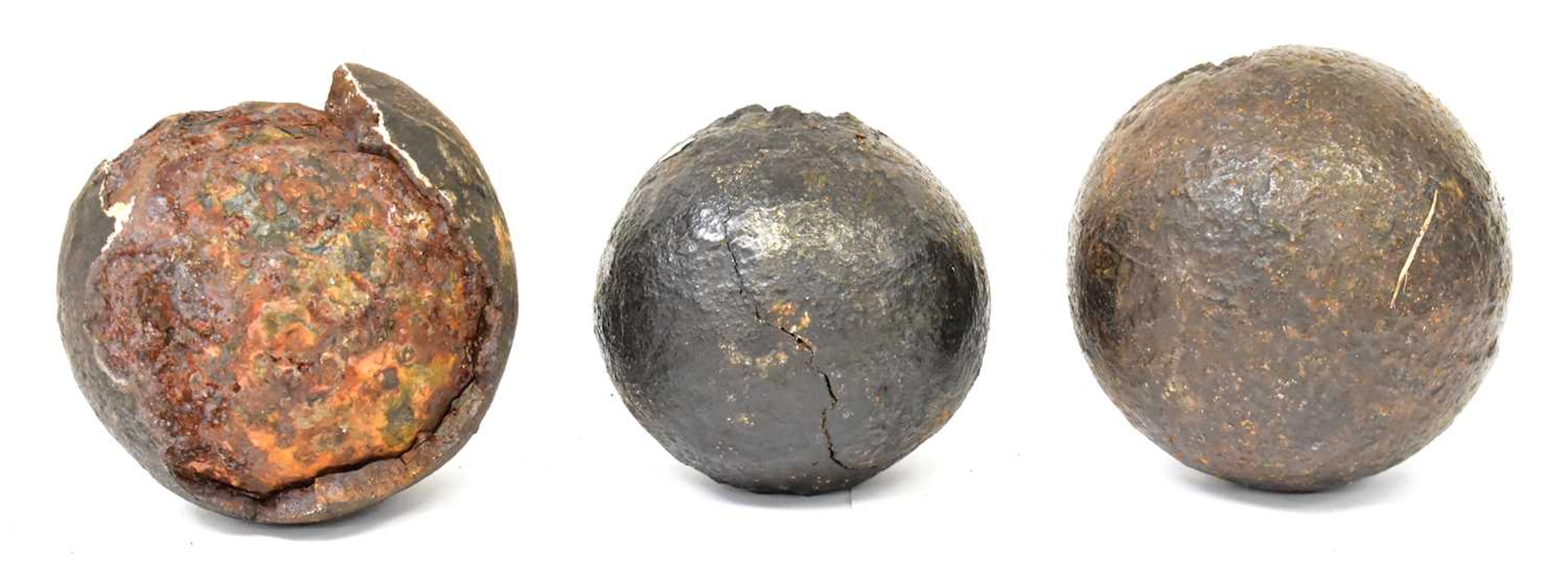 Six large 17th century cannonballs/ballast balls