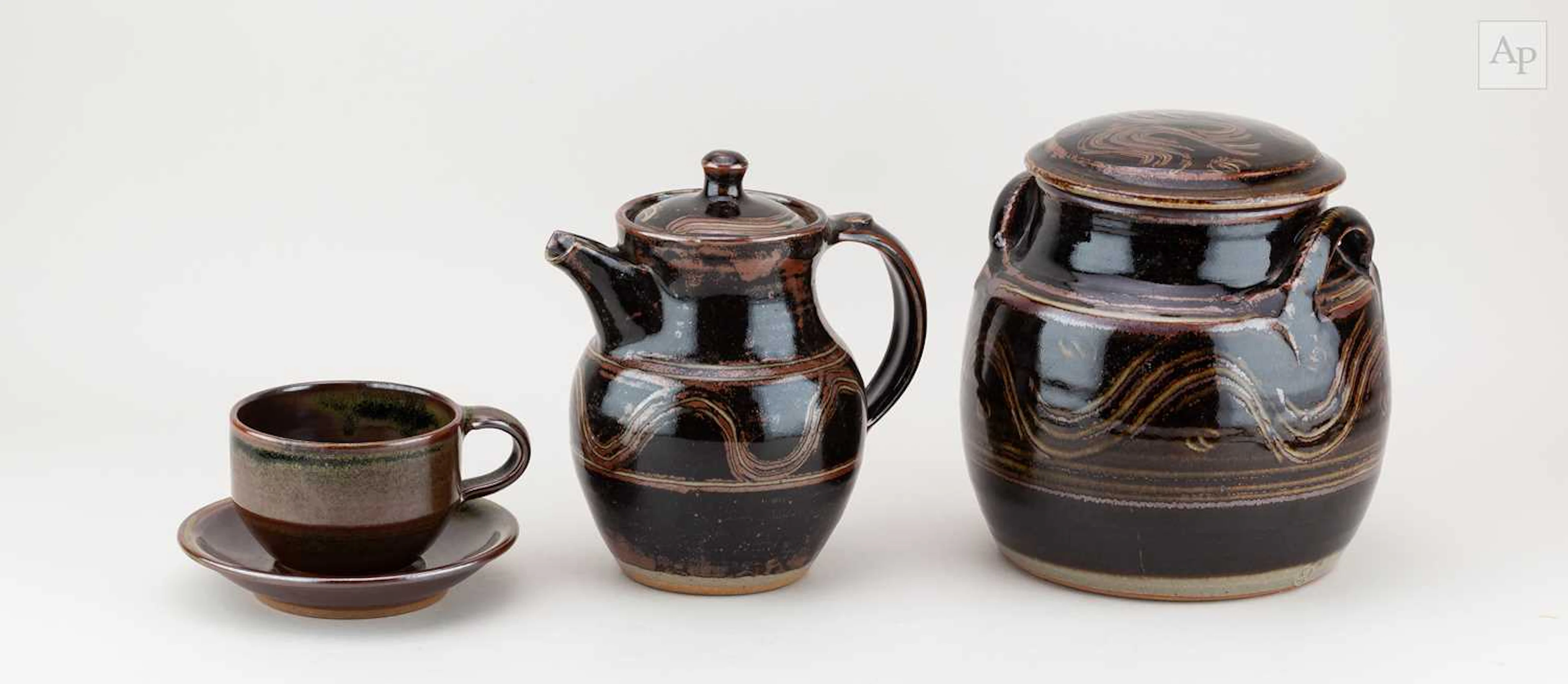 RAY FINCH (1914-2012) for Winchcombe Pottery; a salt...