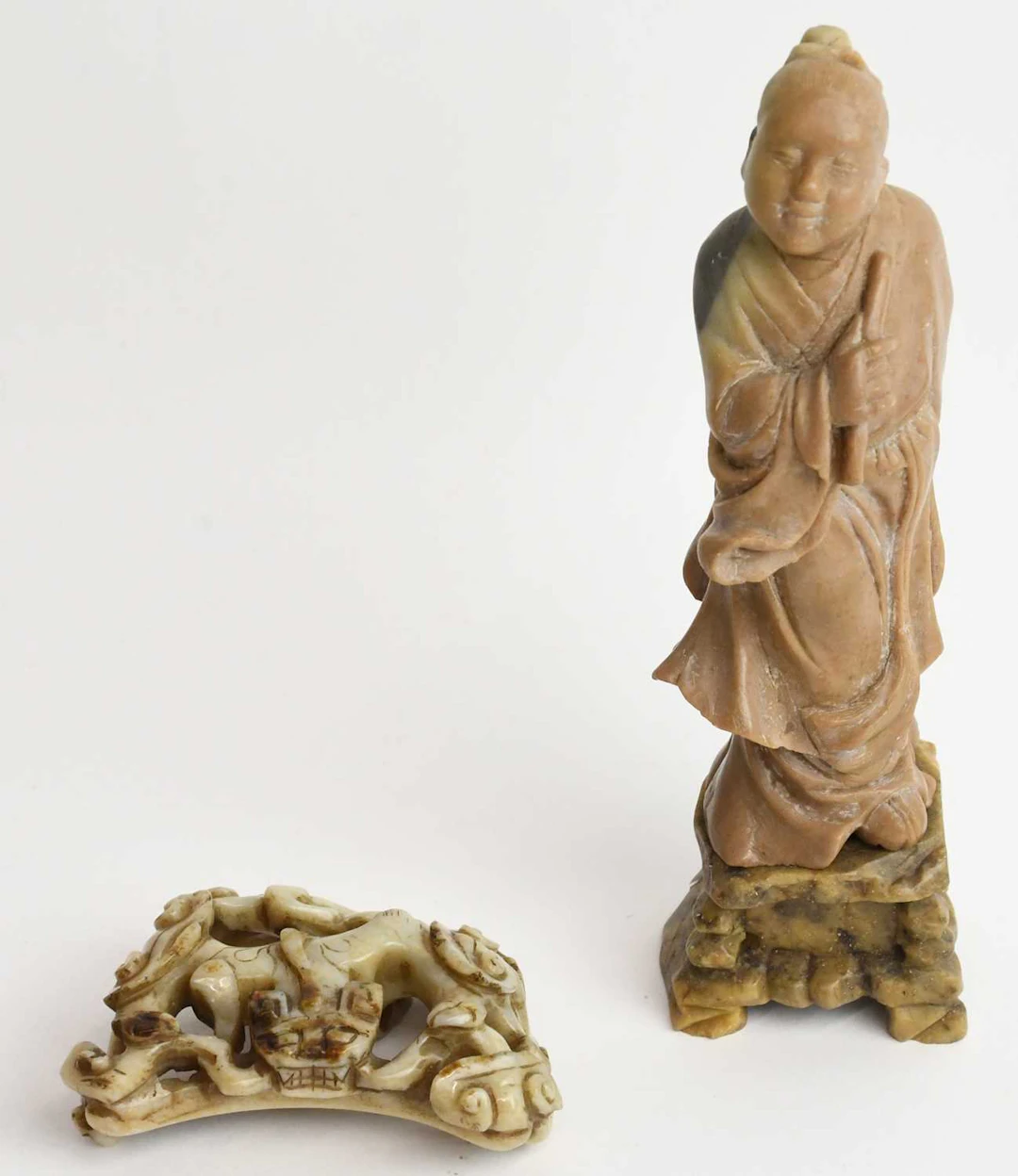 A modern Chinese carved soapstone figure of an elder