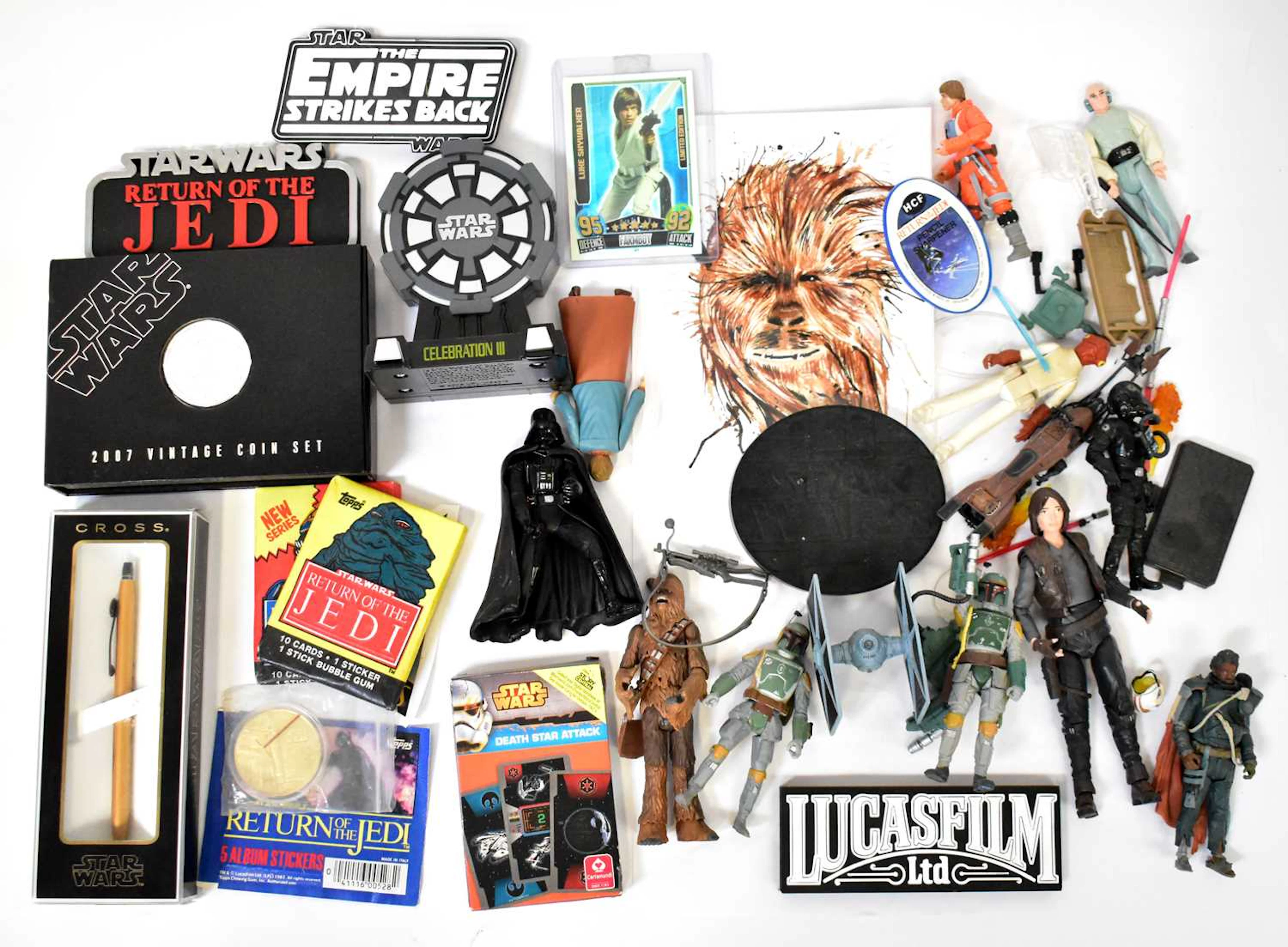 STAR WARS; a collection of action figures and collectible items