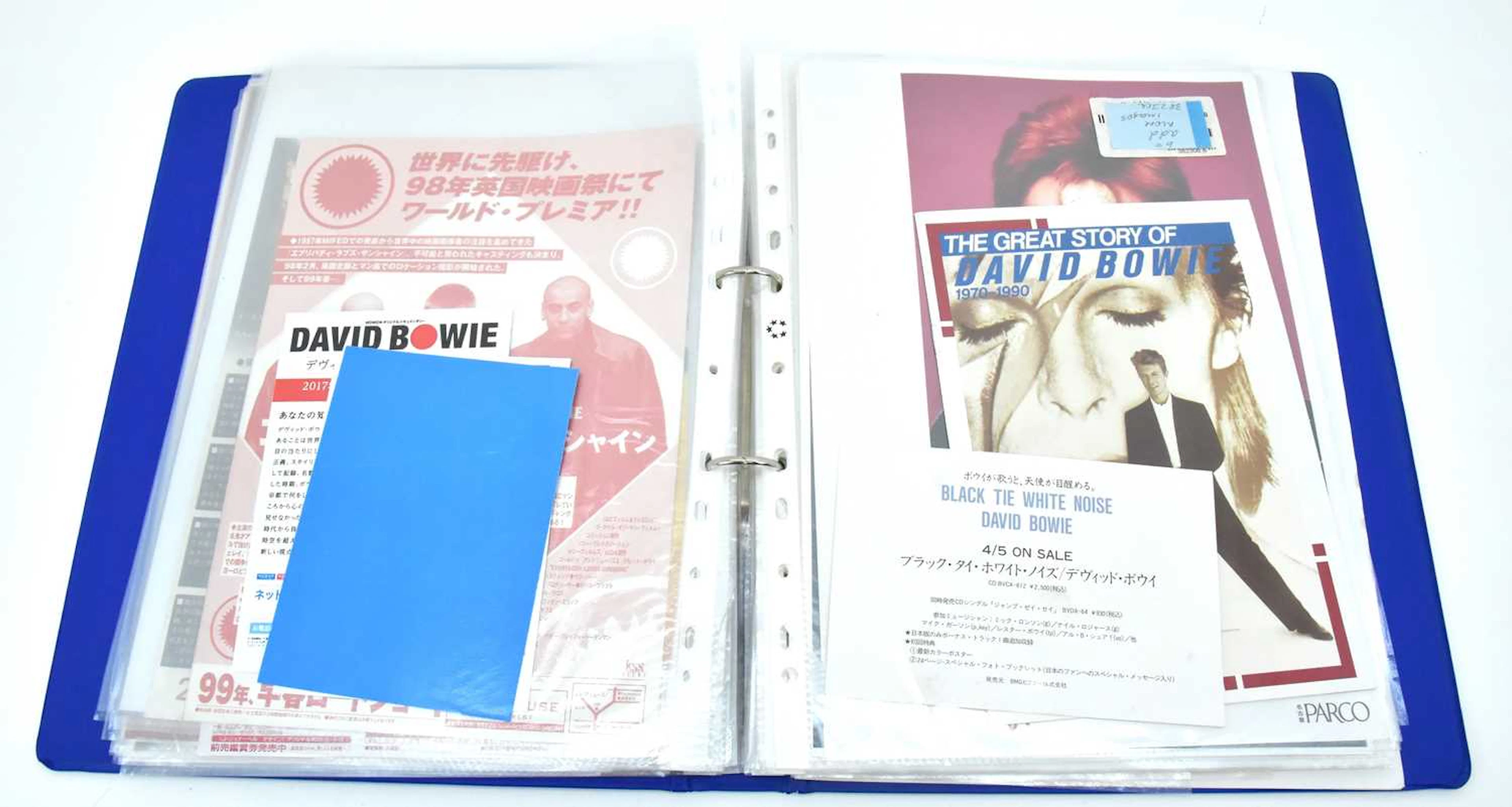 A file containing David Bowie ephemera