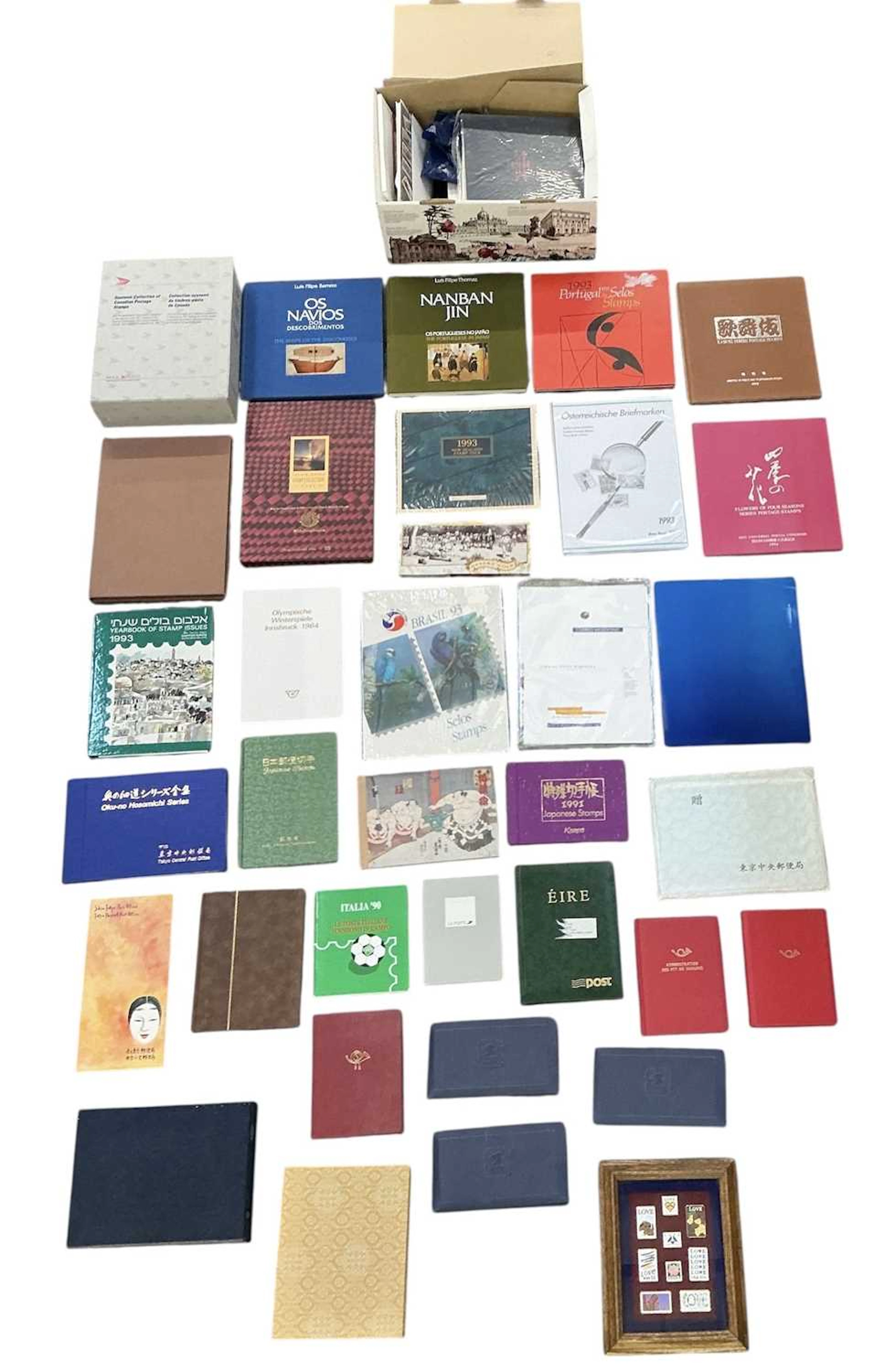 A large quantity of GB and all world commemorative