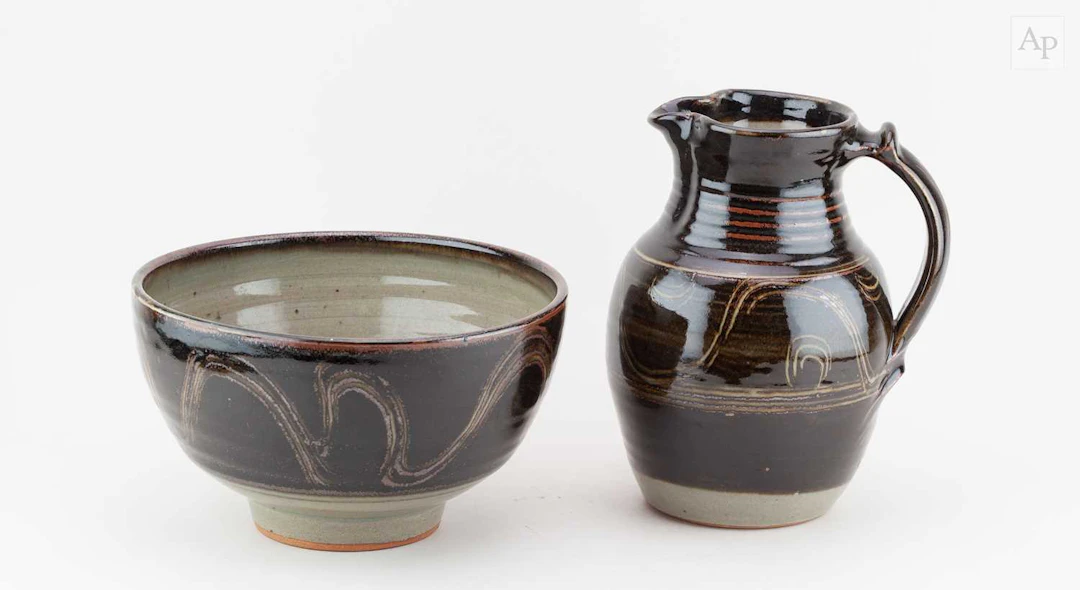 RAY FINCH (1914-2012) for Winchcombe Pottery; a stoneware...