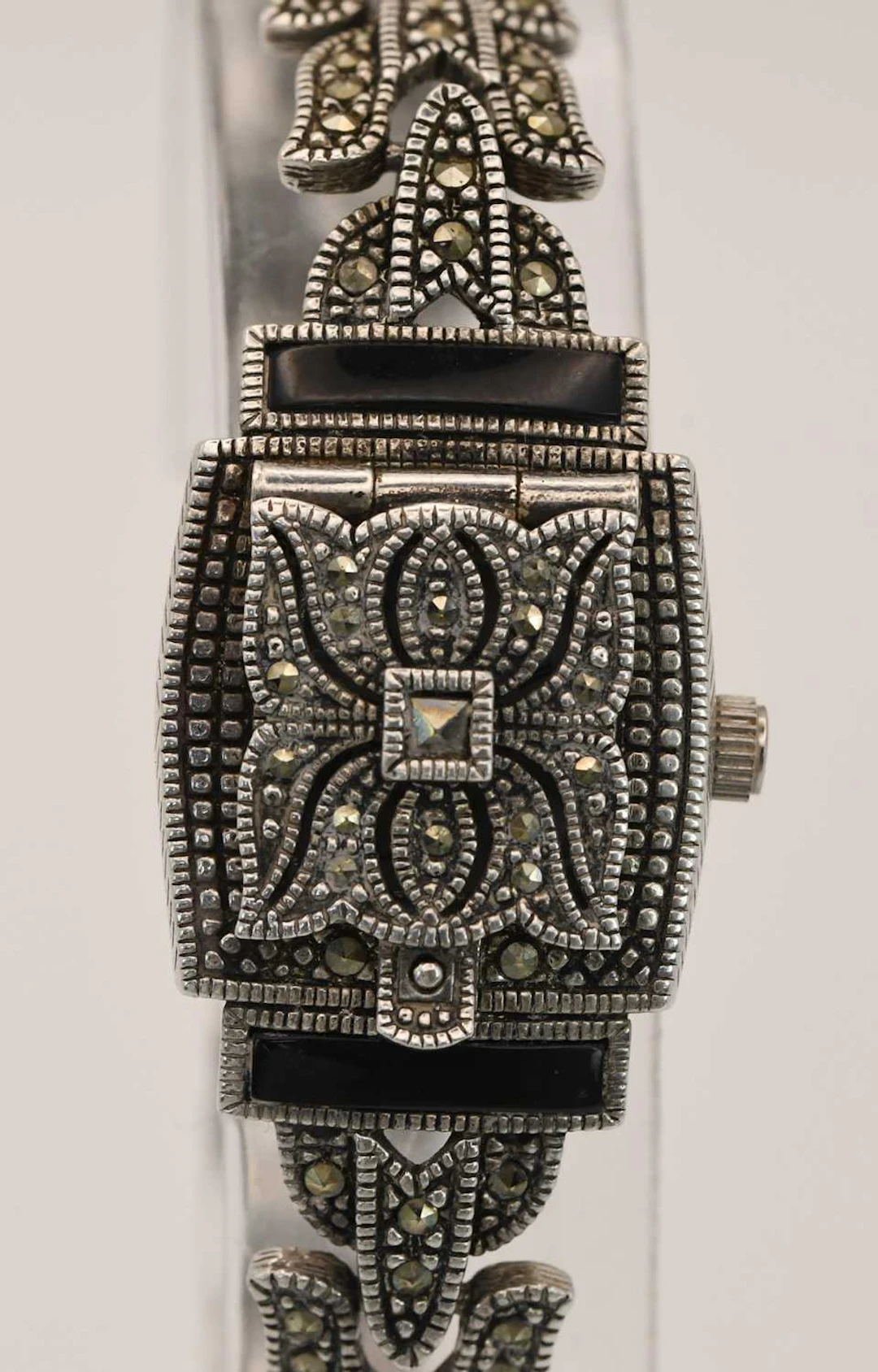 GIANNI VECCI; a 1920s/30s Art Deco lady's 925 silver...