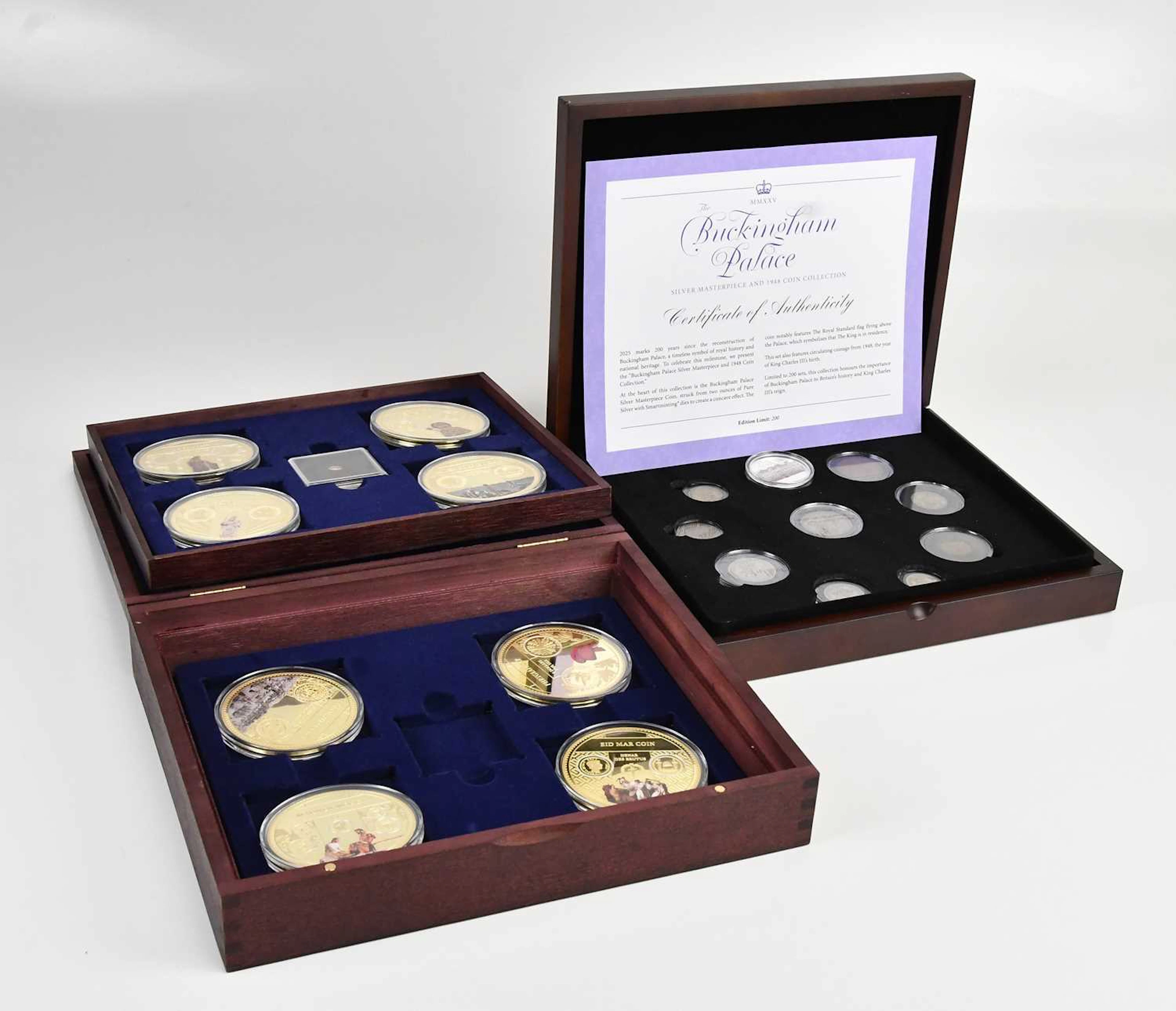 A cased 'Coins That Made History' coin set including a '20 years Euro in gold'