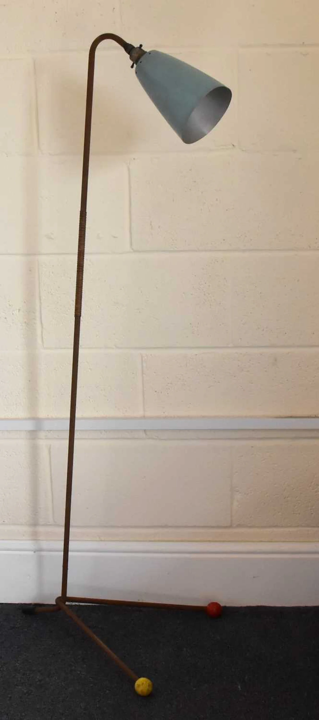A 1950s retro atomic standard lamp