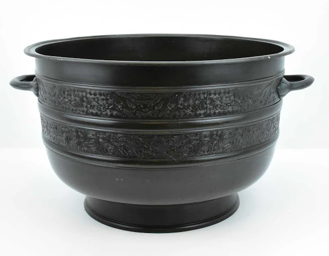 A Chinese/Indonesian large bronze censer