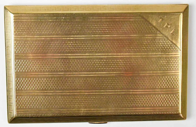 JOHN HENRY WYNN; a 9ct yellow gold cigarette case with...