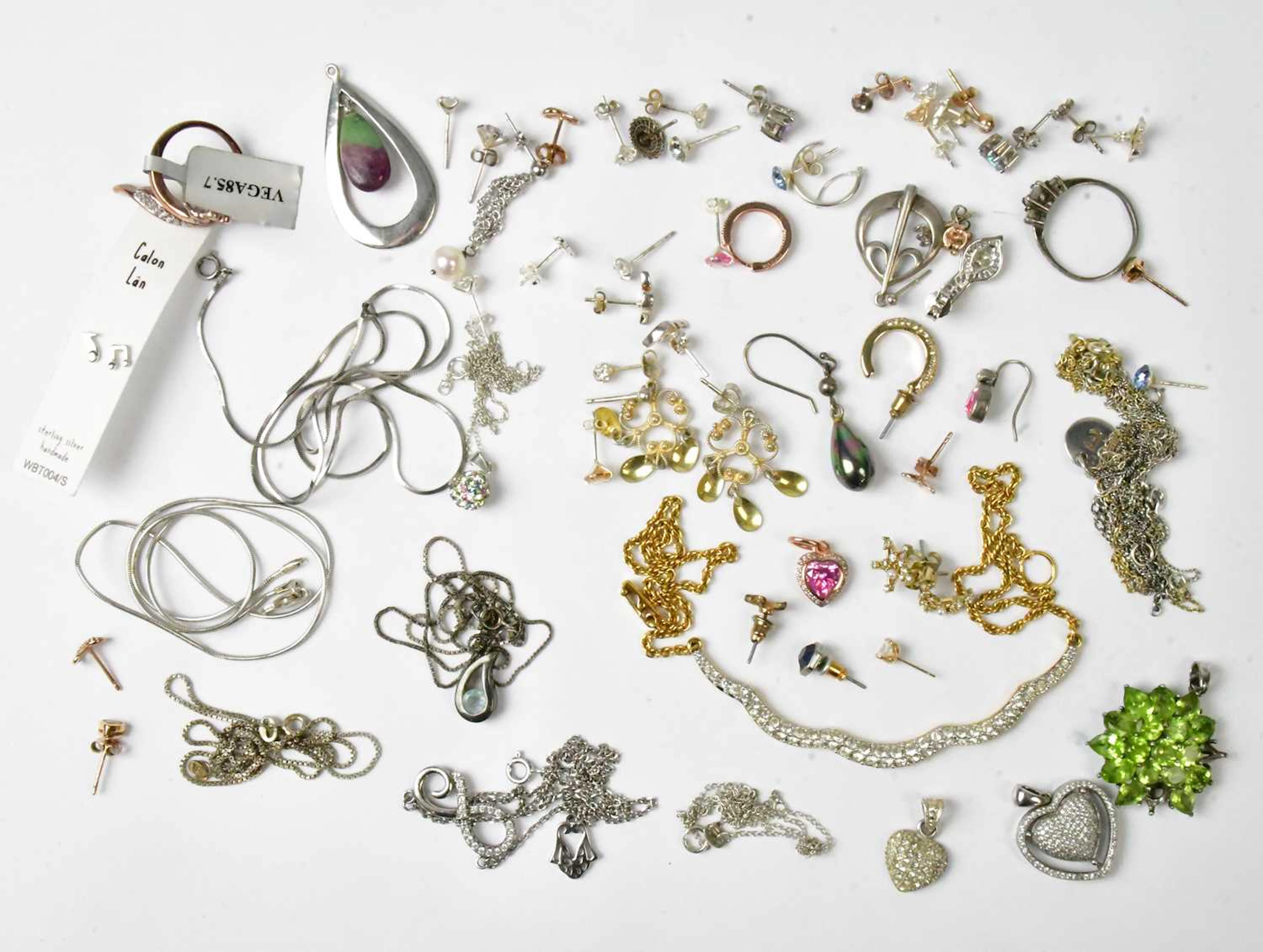 A group of silver jewellery