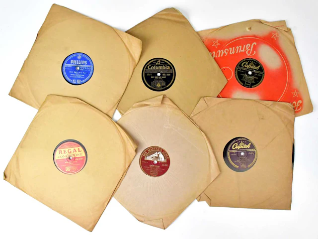 A collection of 78rpm records