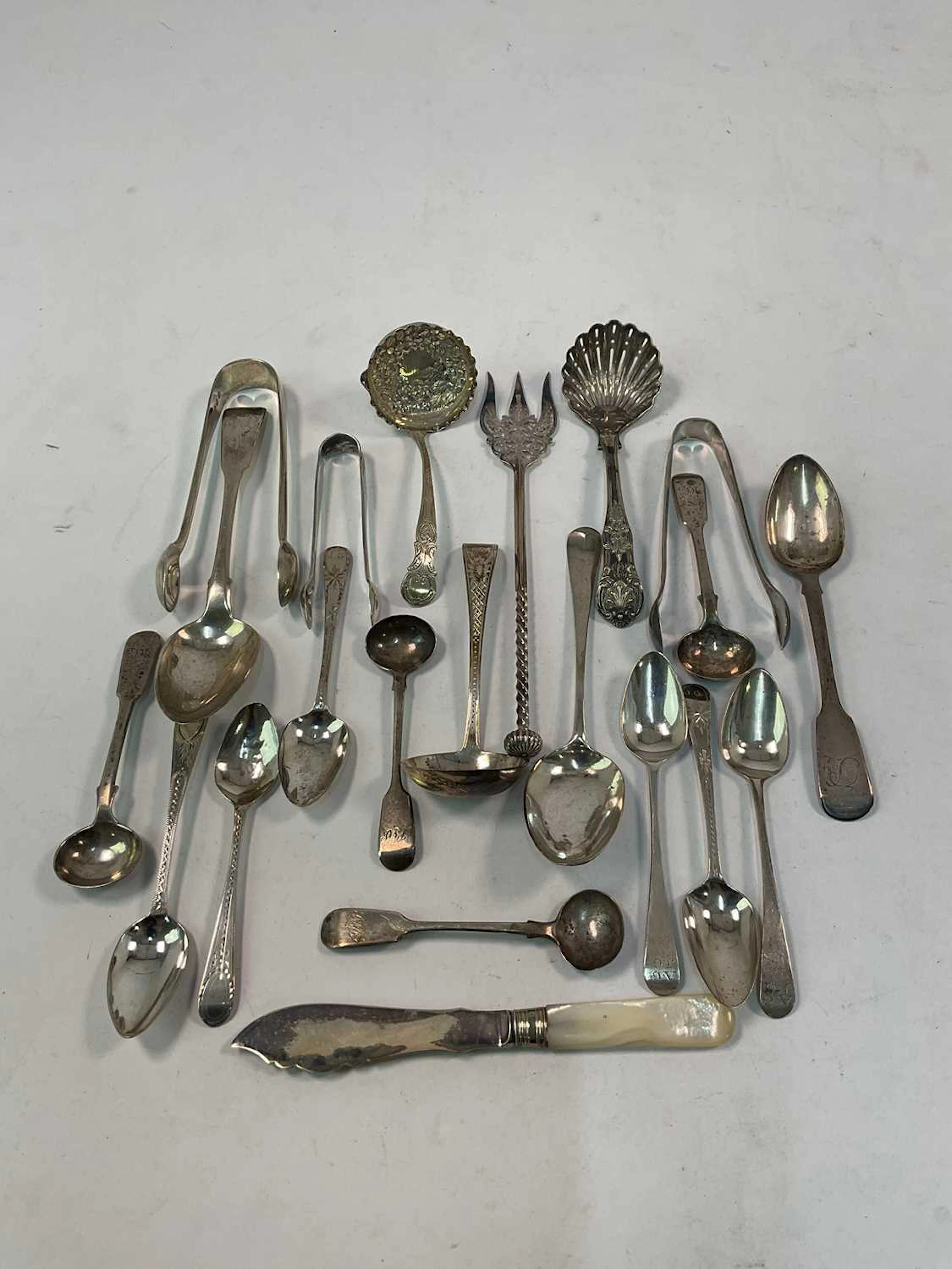 THOMAS HART STONE; a Victorian silver salt spoon