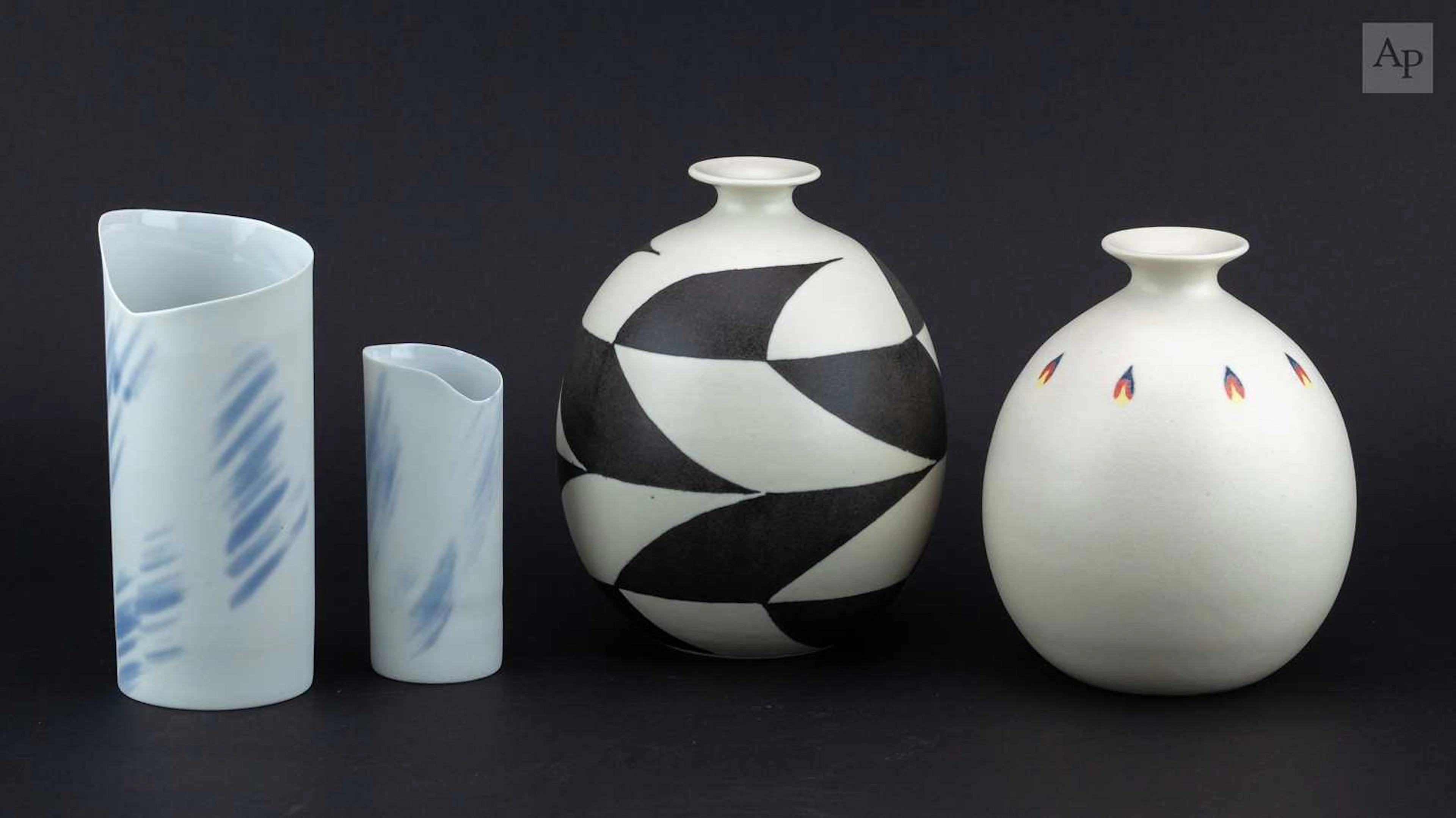 MASUTARO MURATA (born 1949); a globular porcelain bottle...