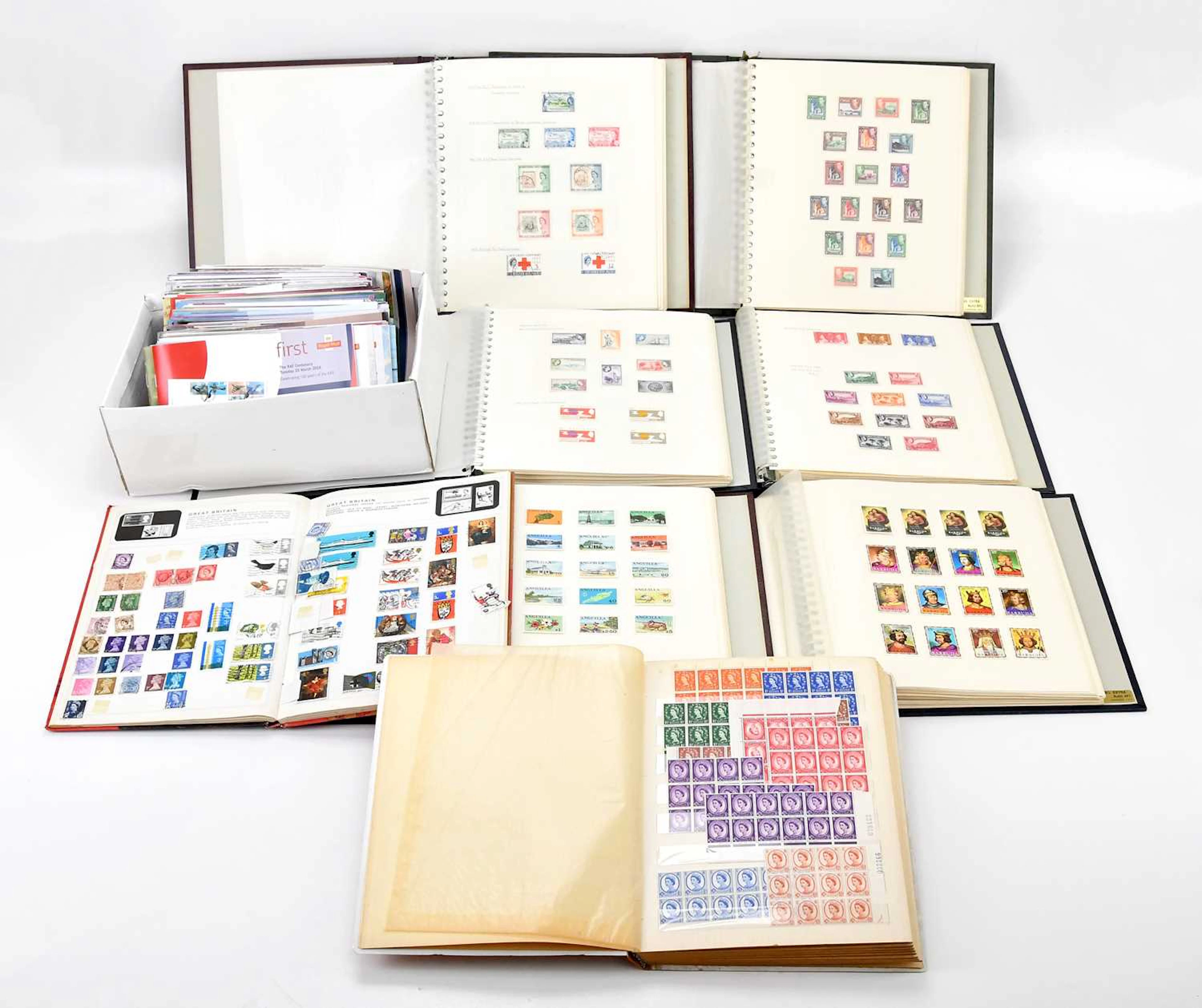 BRITISH COMMONWEALTH; a large collection of largely...