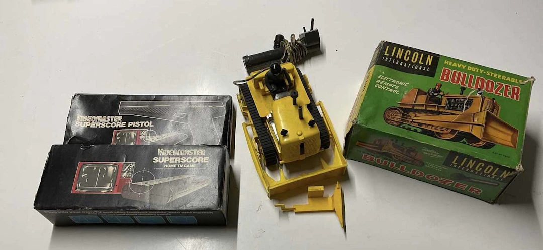 VIDEOMASTER; a Superscore home TV game and pistol