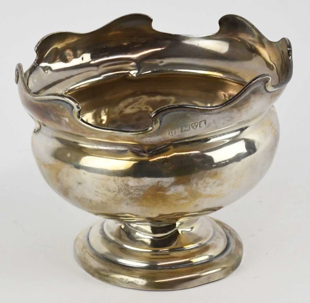 VALE BROTHERS & SERMON; an early 20th century hallmarked...