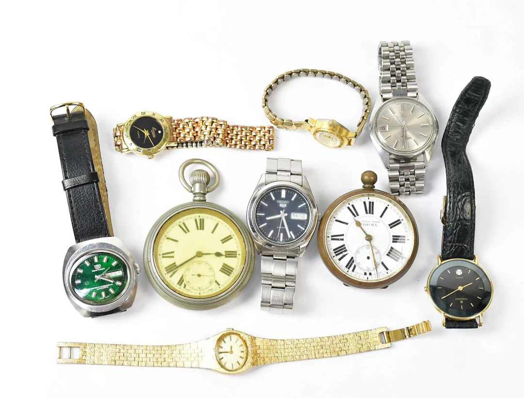 A collection of fashion watches