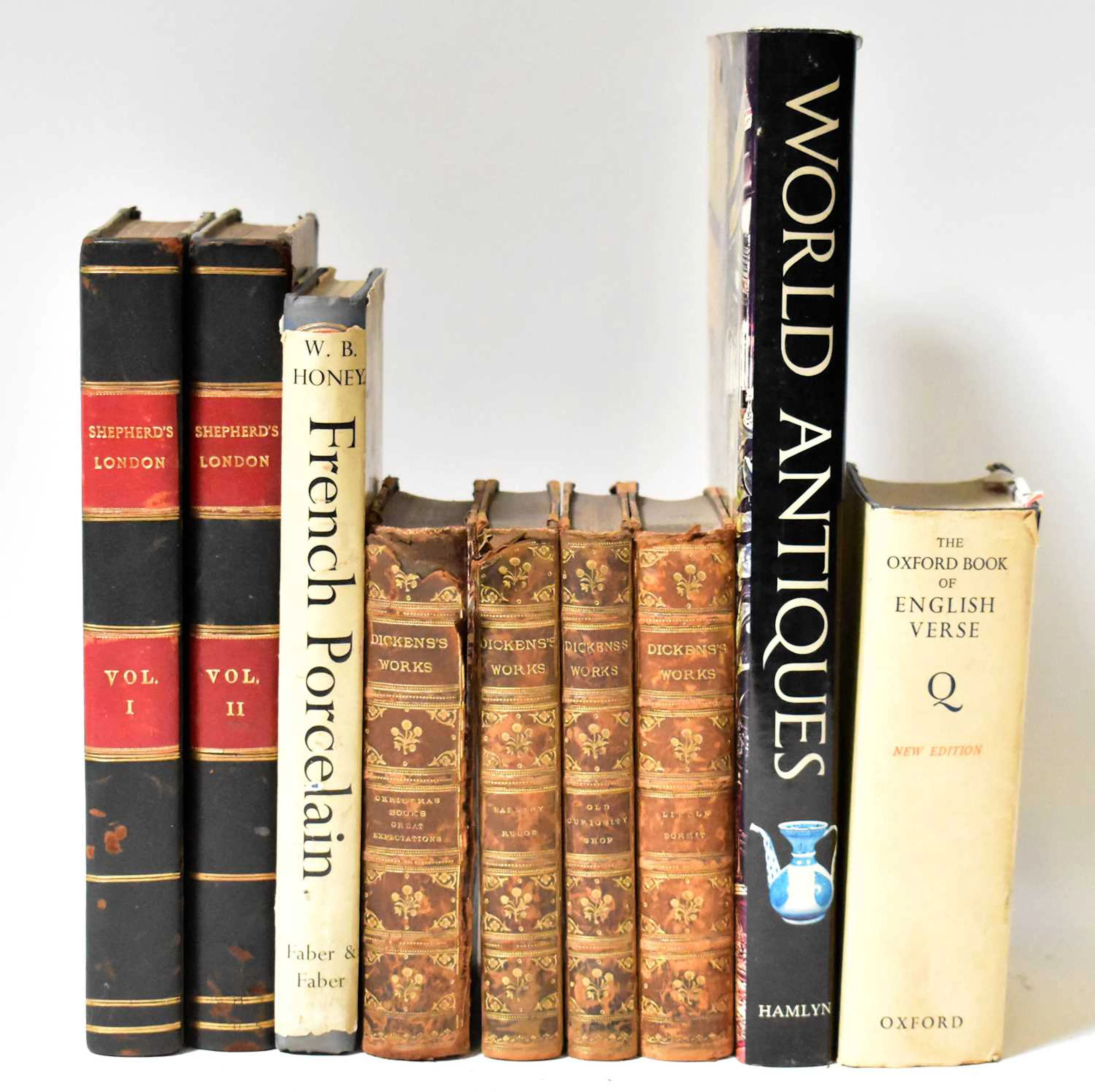 A large collection of mainly hardback books relating to...