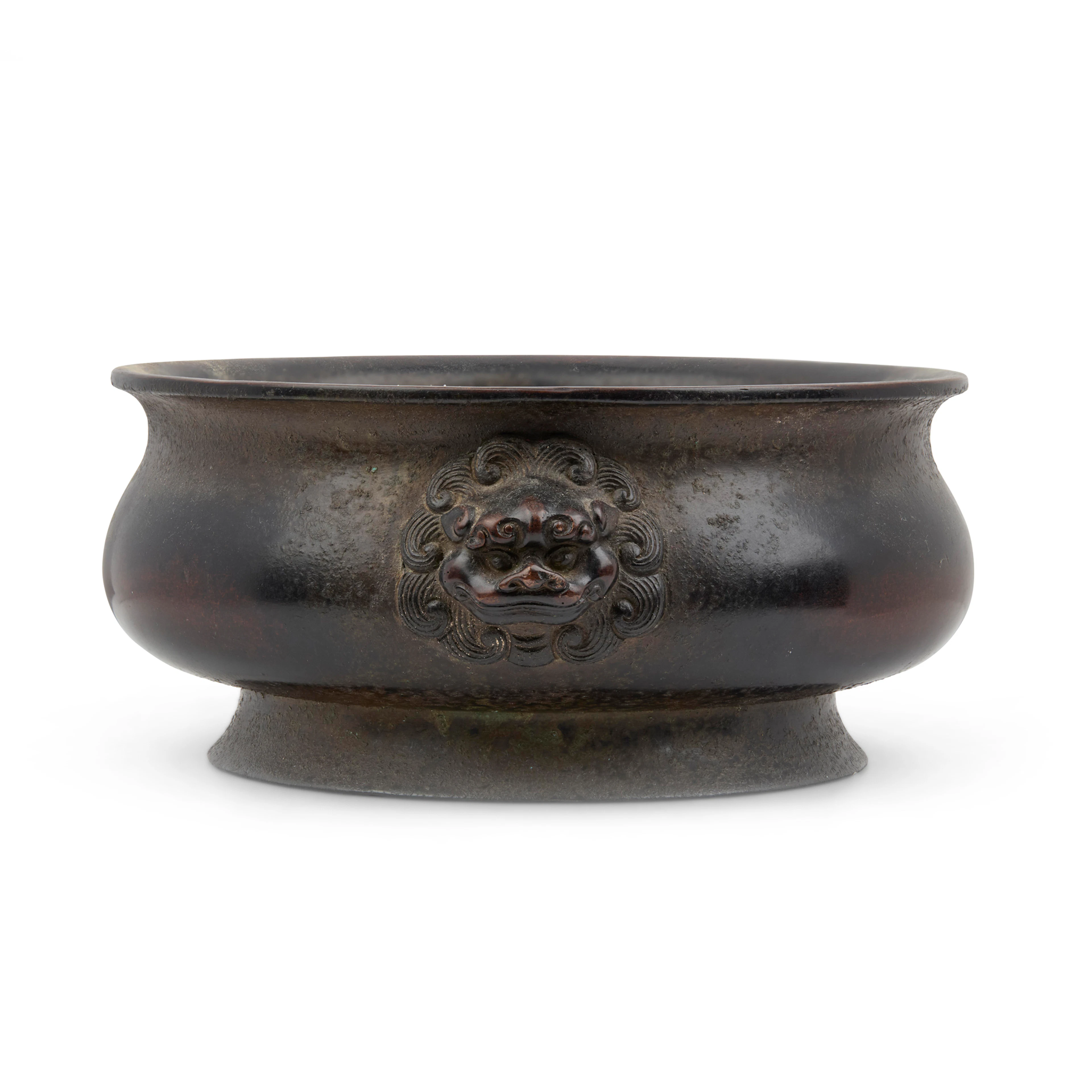 [PRIVATE SCOTTISH COLLECTION, DUNDEE] CHINESE 'LION-HEAD' BRONZE CENSER